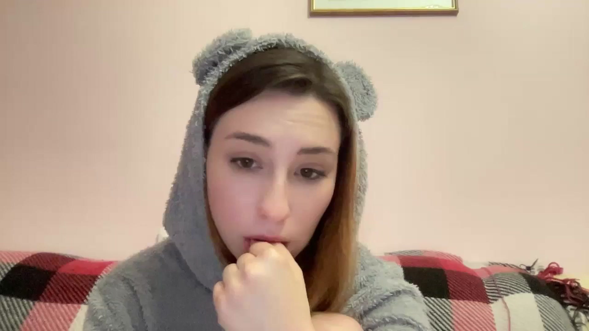 Gallery image thumbnail from Just_I's myfreecams stream on, 02/26/2024, 22:10 image 5 of 20