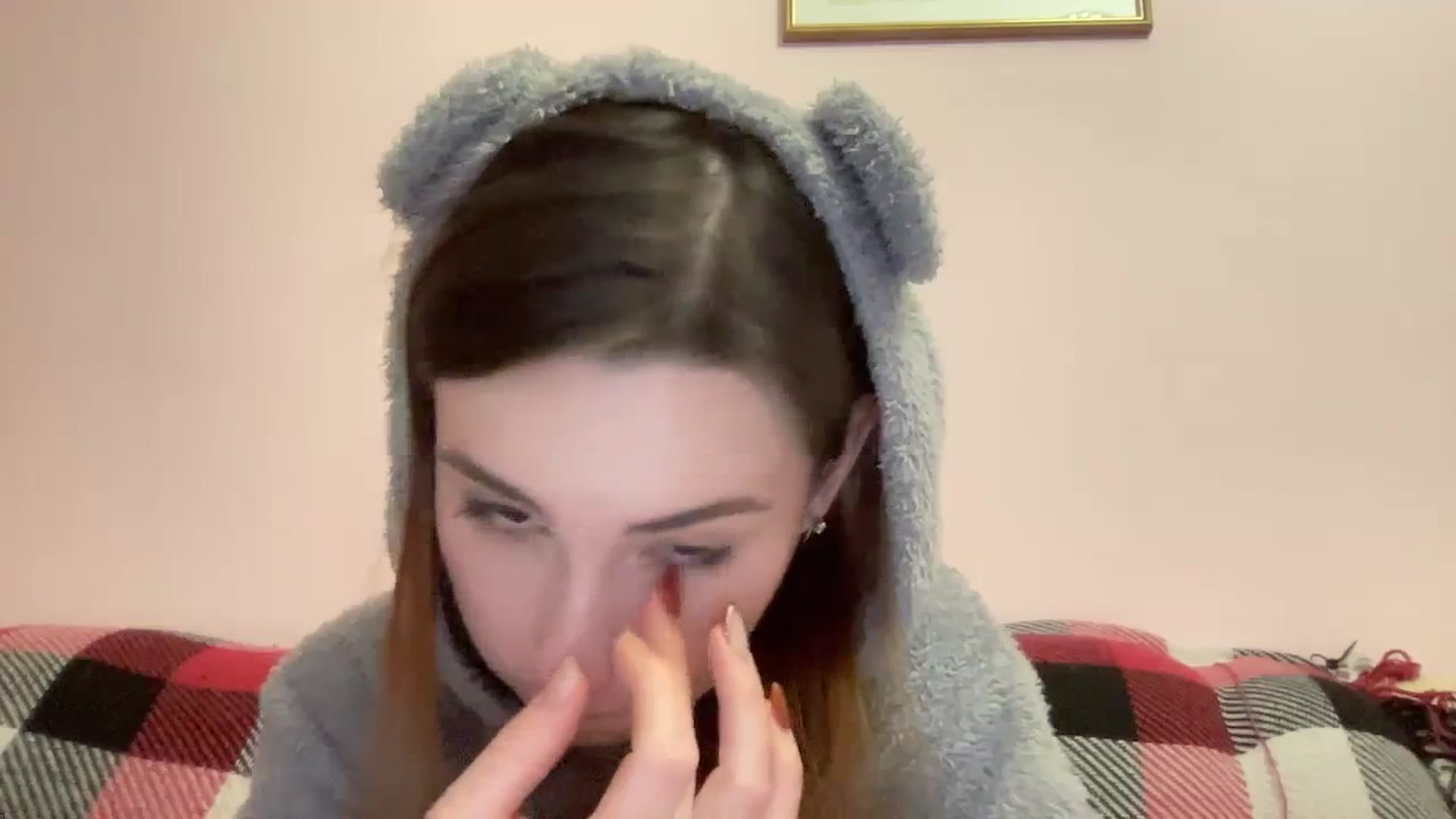 Gallery image thumbnail from Just_I's myfreecams stream on, 02/26/2024, 22:10 image 16 of 20