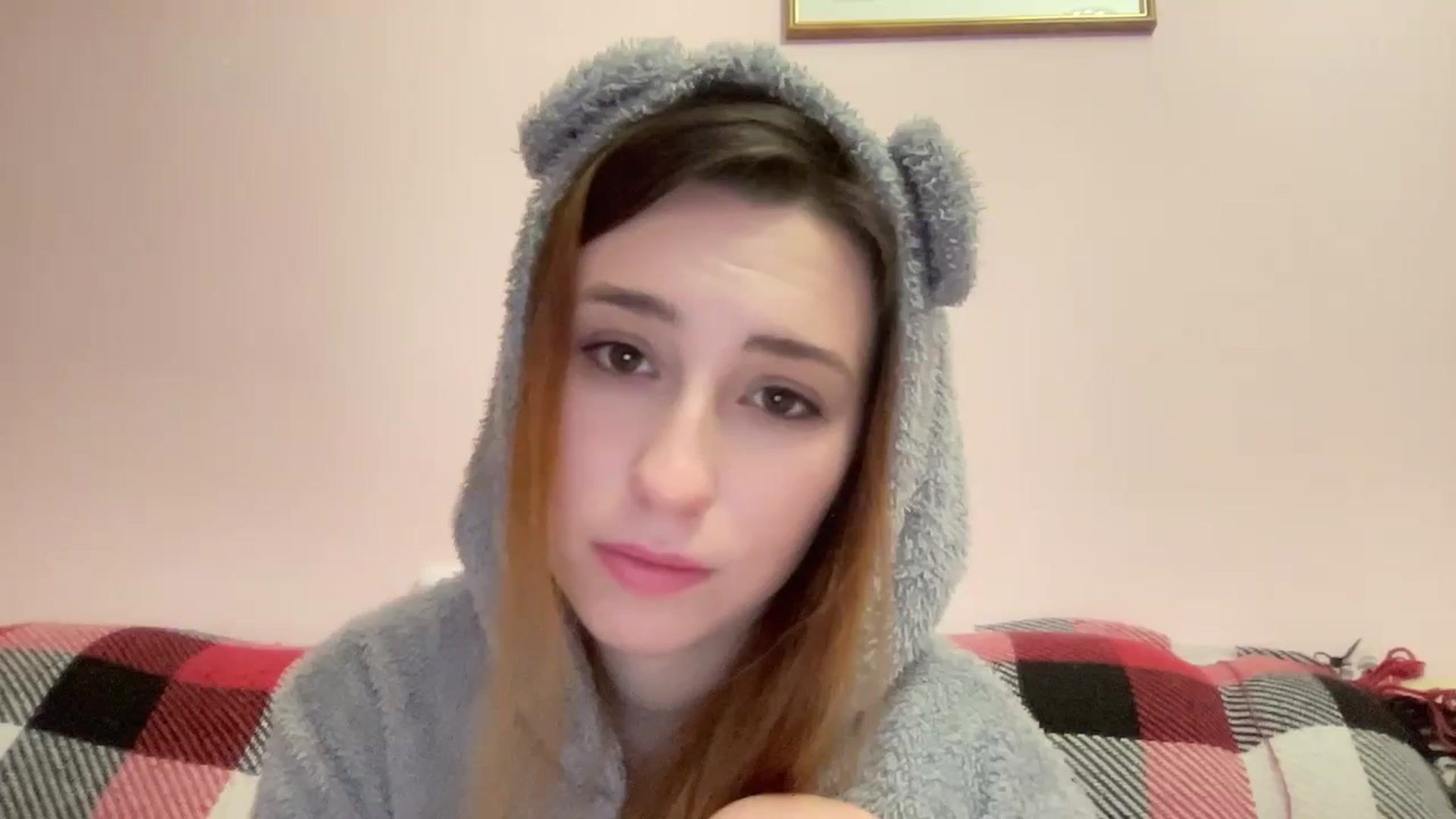 Gallery image thumbnail from Just_I's myfreecams stream on, 02/26/2024, 22:10 image 14 of 20