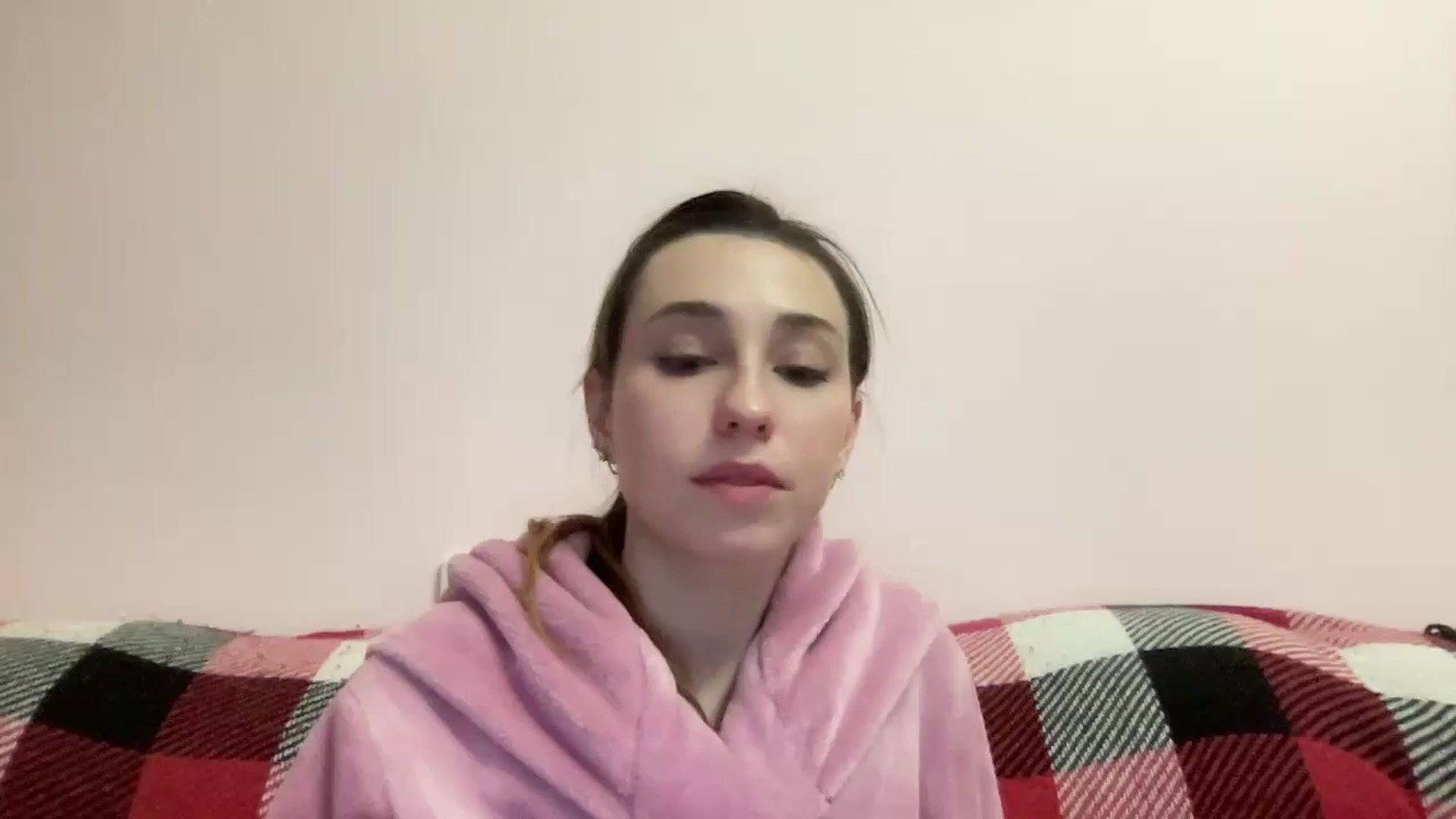 Gallery image thumbnail from Just_I's myfreecams stream on, 03/02/2024, 23:09 image 10 of 20