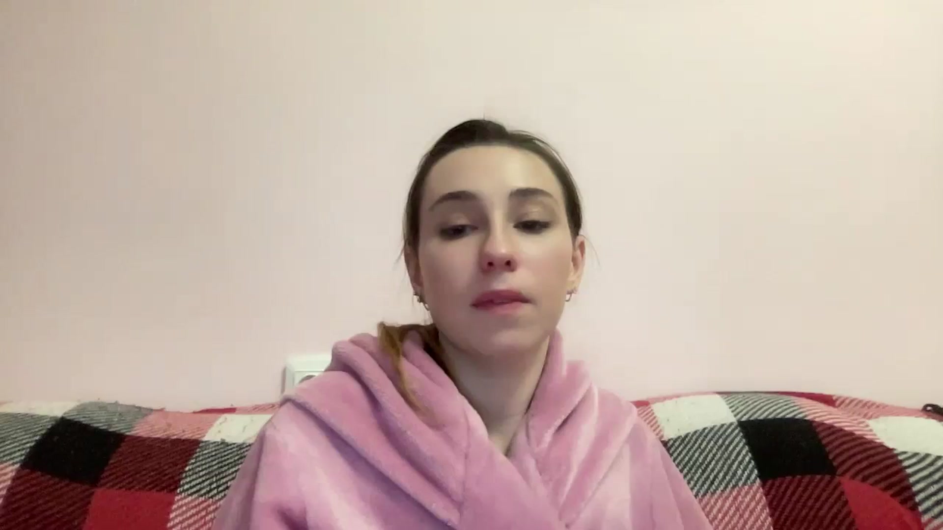 Gallery image thumbnail from Just_I's myfreecams stream on, 03/02/2024, 23:09 image 6 of 20