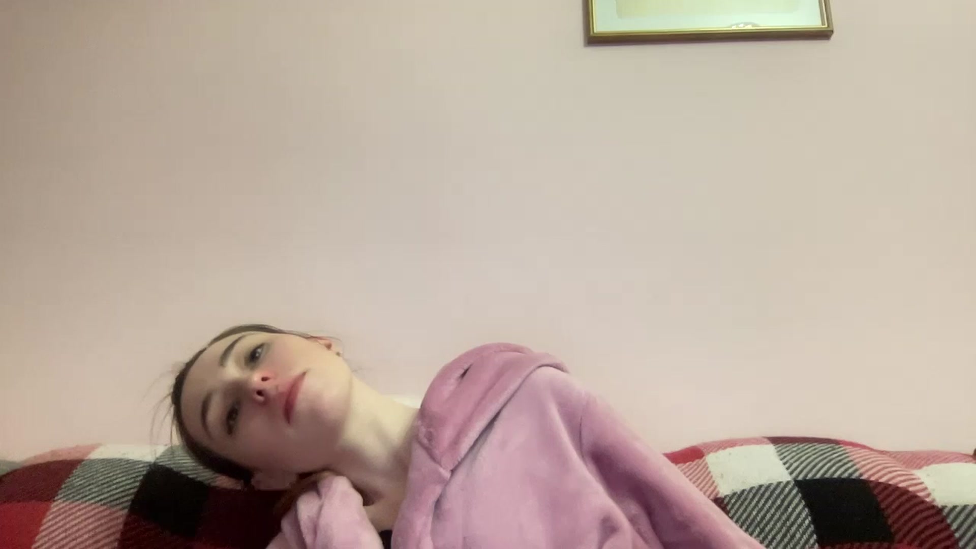 Gallery image thumbnail from Just_I's myfreecams stream on, 03/03/2024, 23:47 image 15 of 20