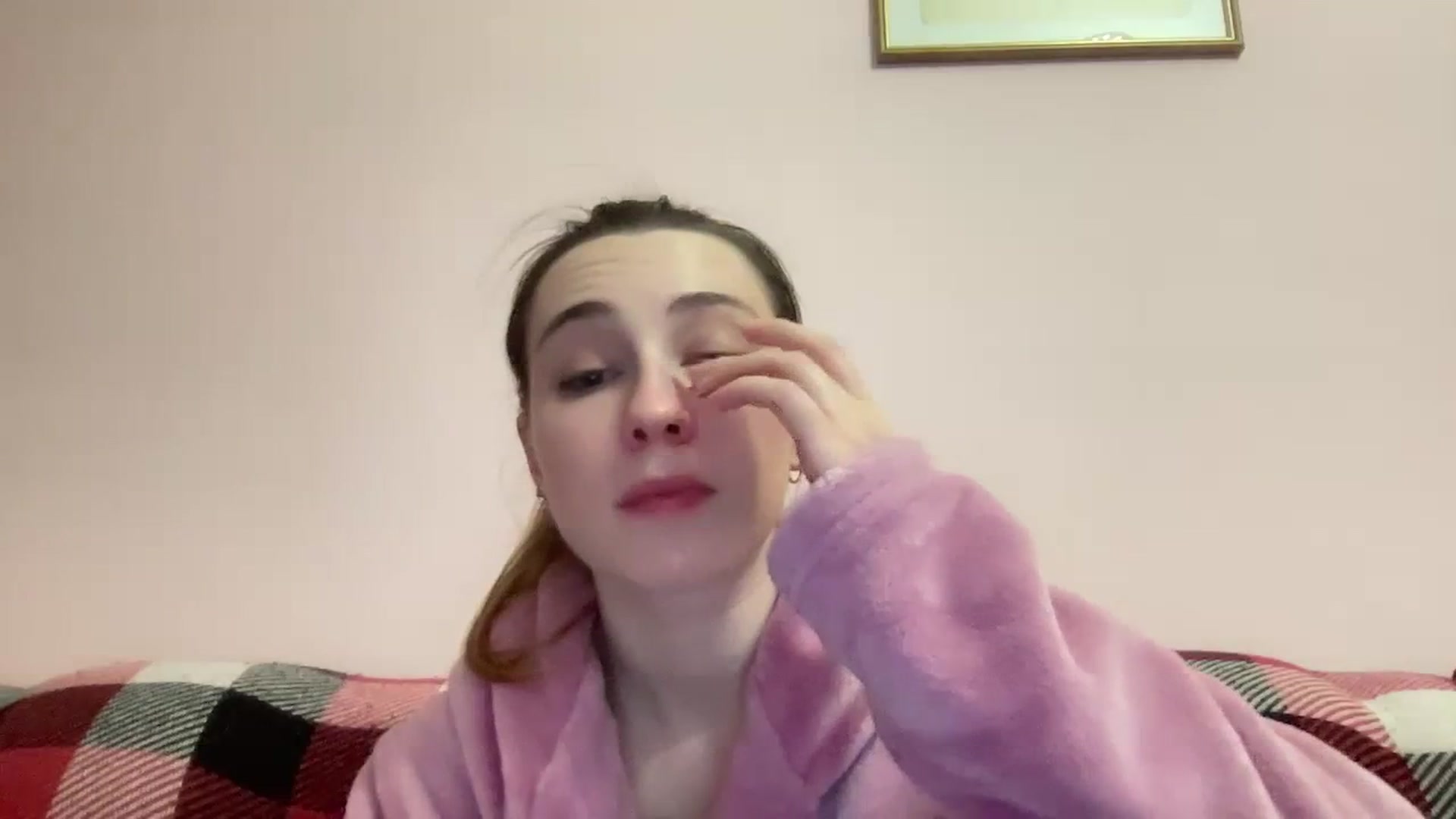 Gallery image thumbnail from Just_I's myfreecams stream on, 03/03/2024, 23:47 image 20 of 20