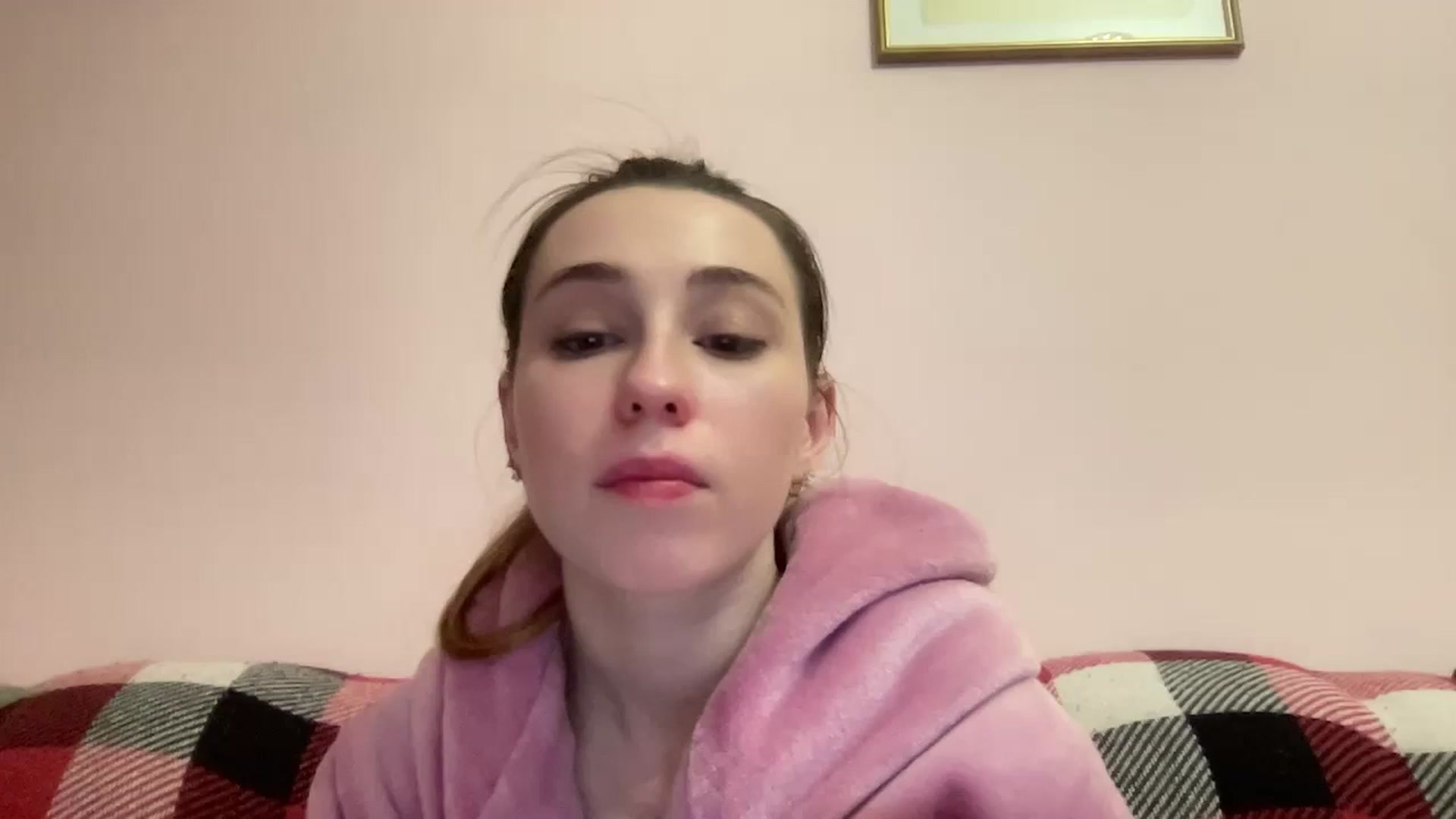 Gallery image thumbnail from Just_I's myfreecams stream on, 03/03/2024, 23:47 image 8 of 20