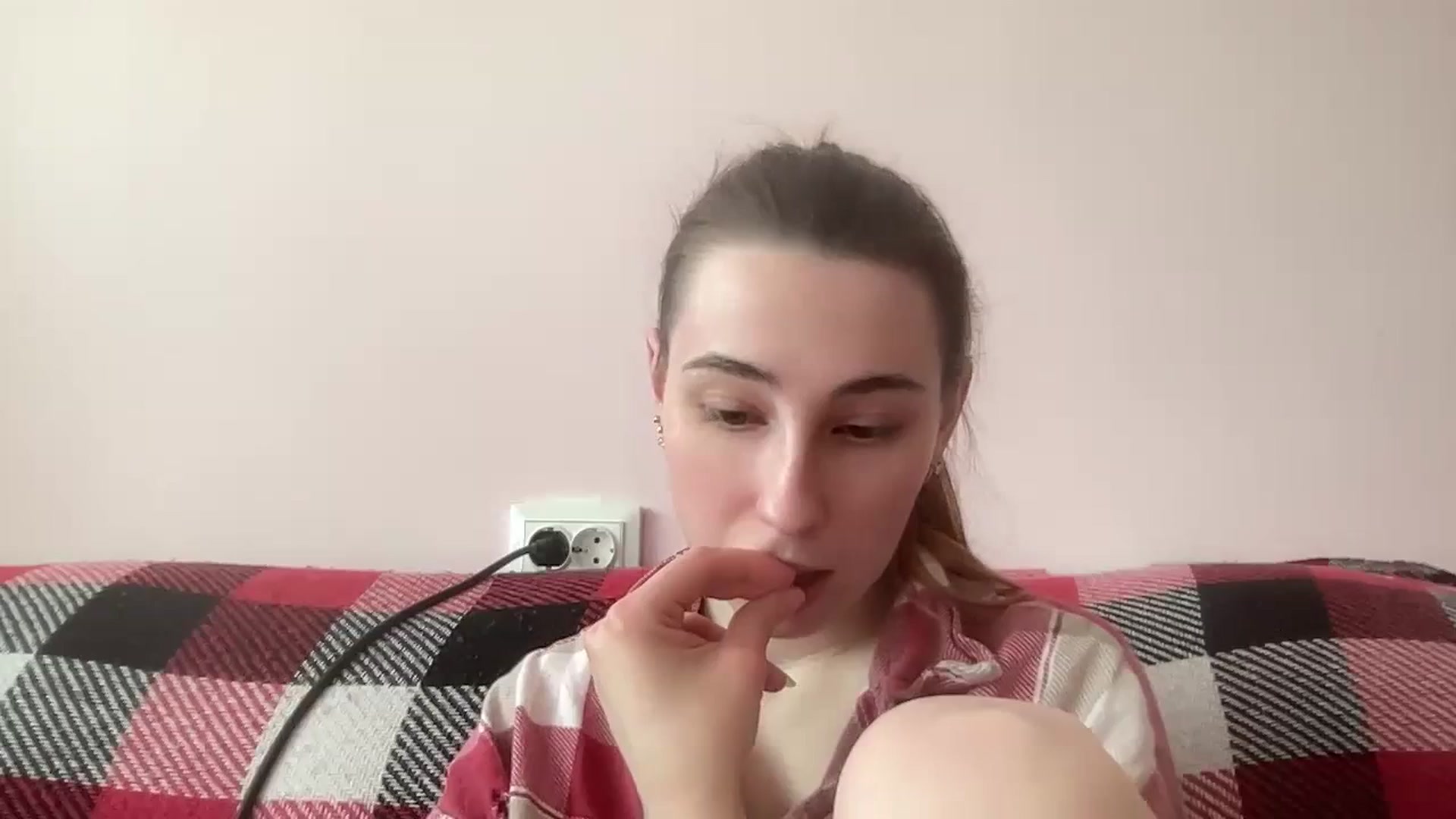 Gallery image thumbnail from Just_I's myfreecams stream on, 04/06/2024, 11:07 image 1 of 20