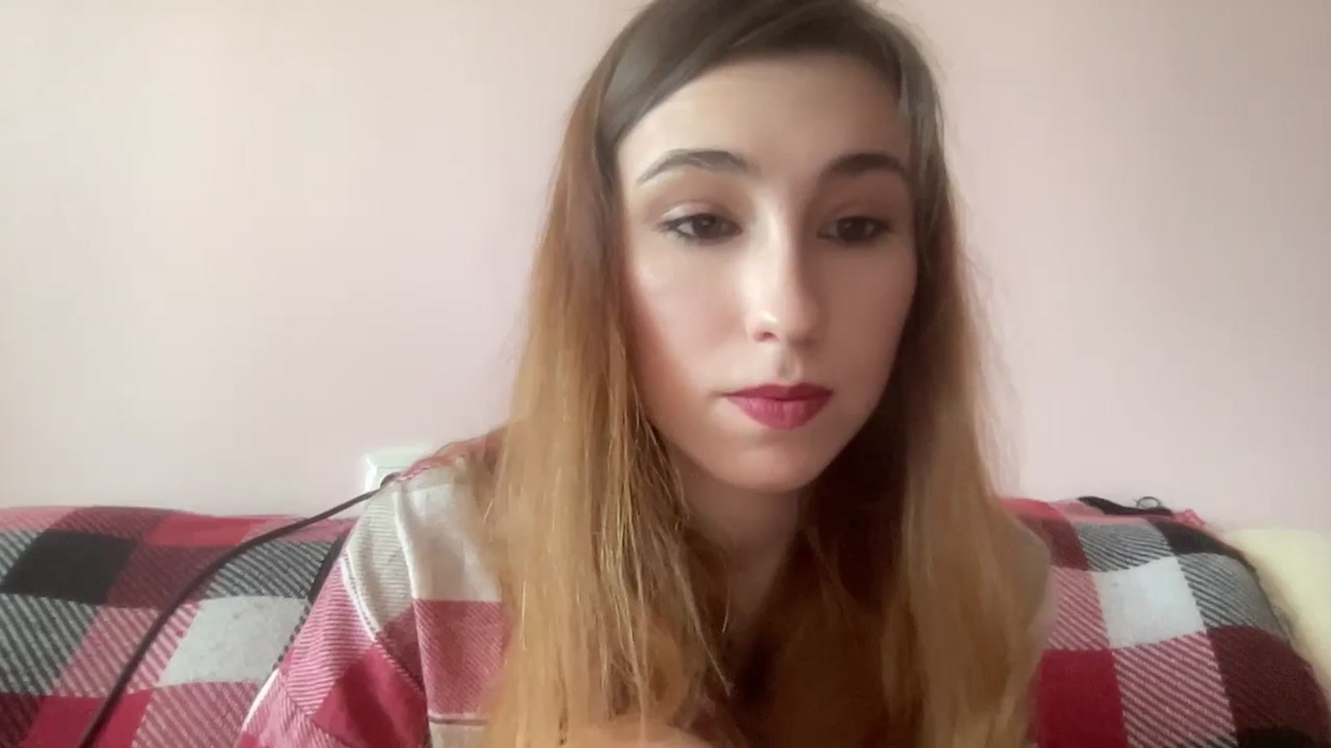 Gallery image thumbnail from Just_I's myfreecams stream on, 04/07/2024, 14:30 image 10 of 20