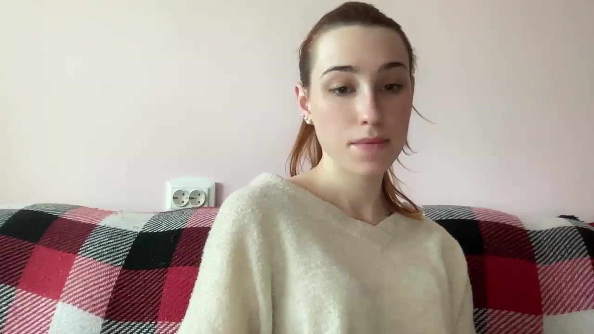 Gallery image thumbnail from Just_I's myfreecams stream on, 05/07/2024, 11:29 image 8 of 20