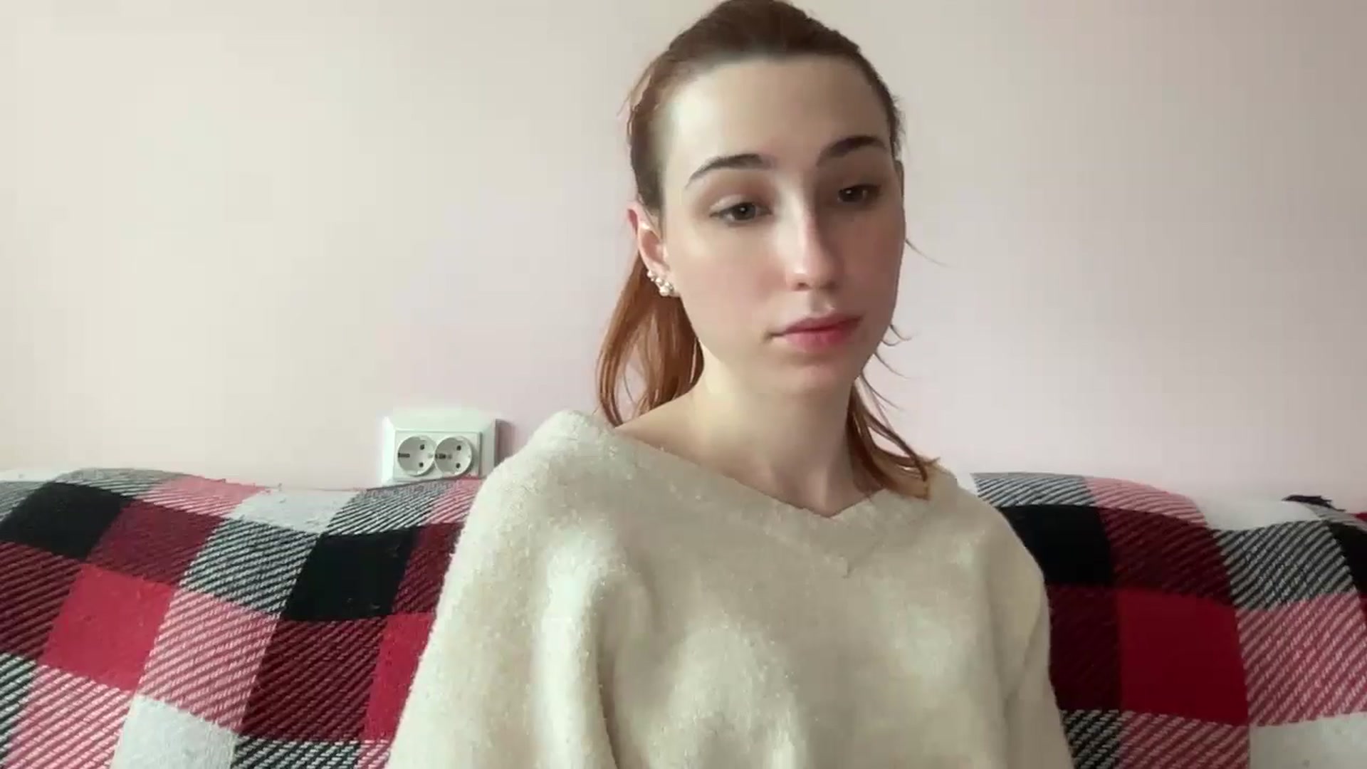 Gallery image thumbnail from Just_I's myfreecams stream on, 05/07/2024, 11:29 image 12 of 20