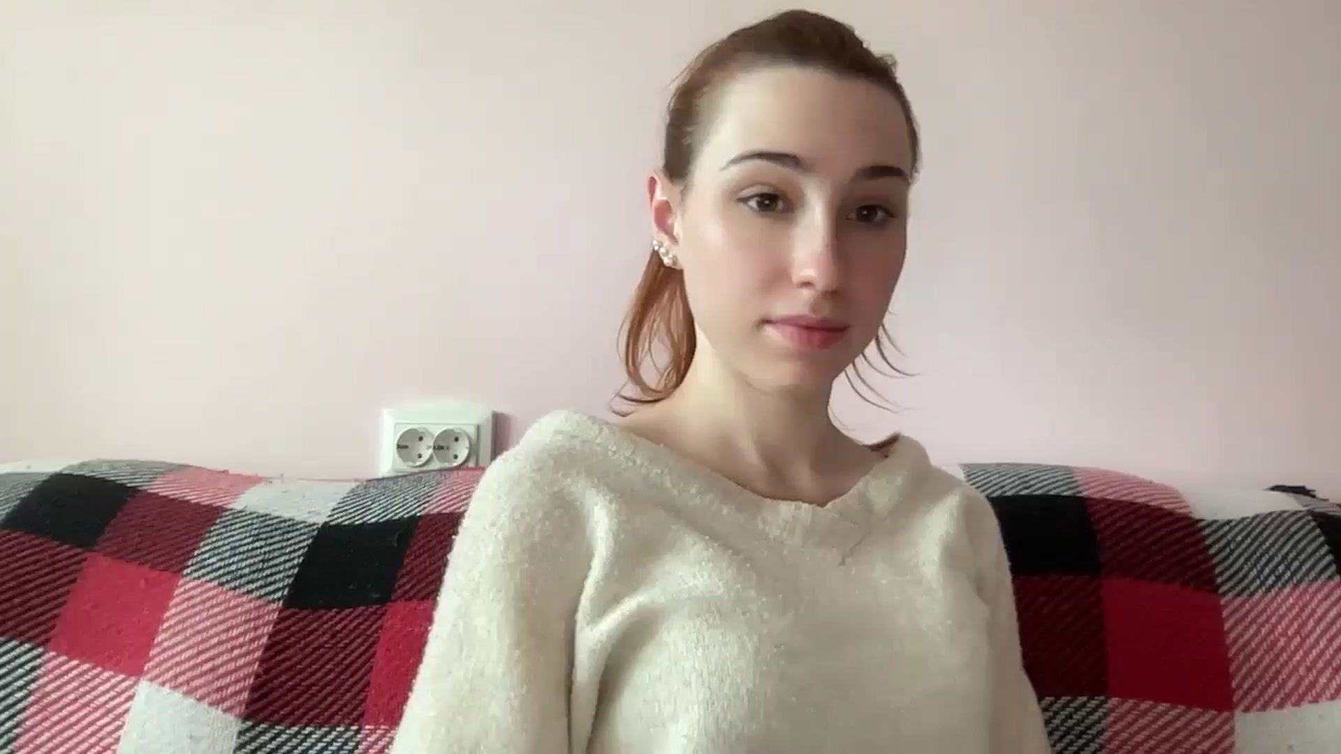 Gallery image thumbnail from Just_I's myfreecams stream on, 05/07/2024, 11:29 image 14 of 20