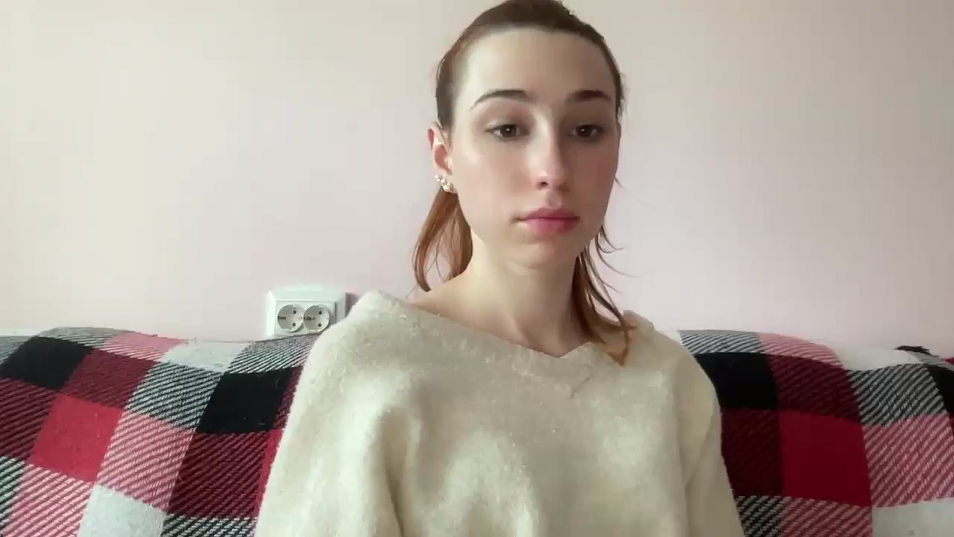 Gallery image thumbnail from Just_I's myfreecams stream on, 05/07/2024, 11:29 image 9 of 20