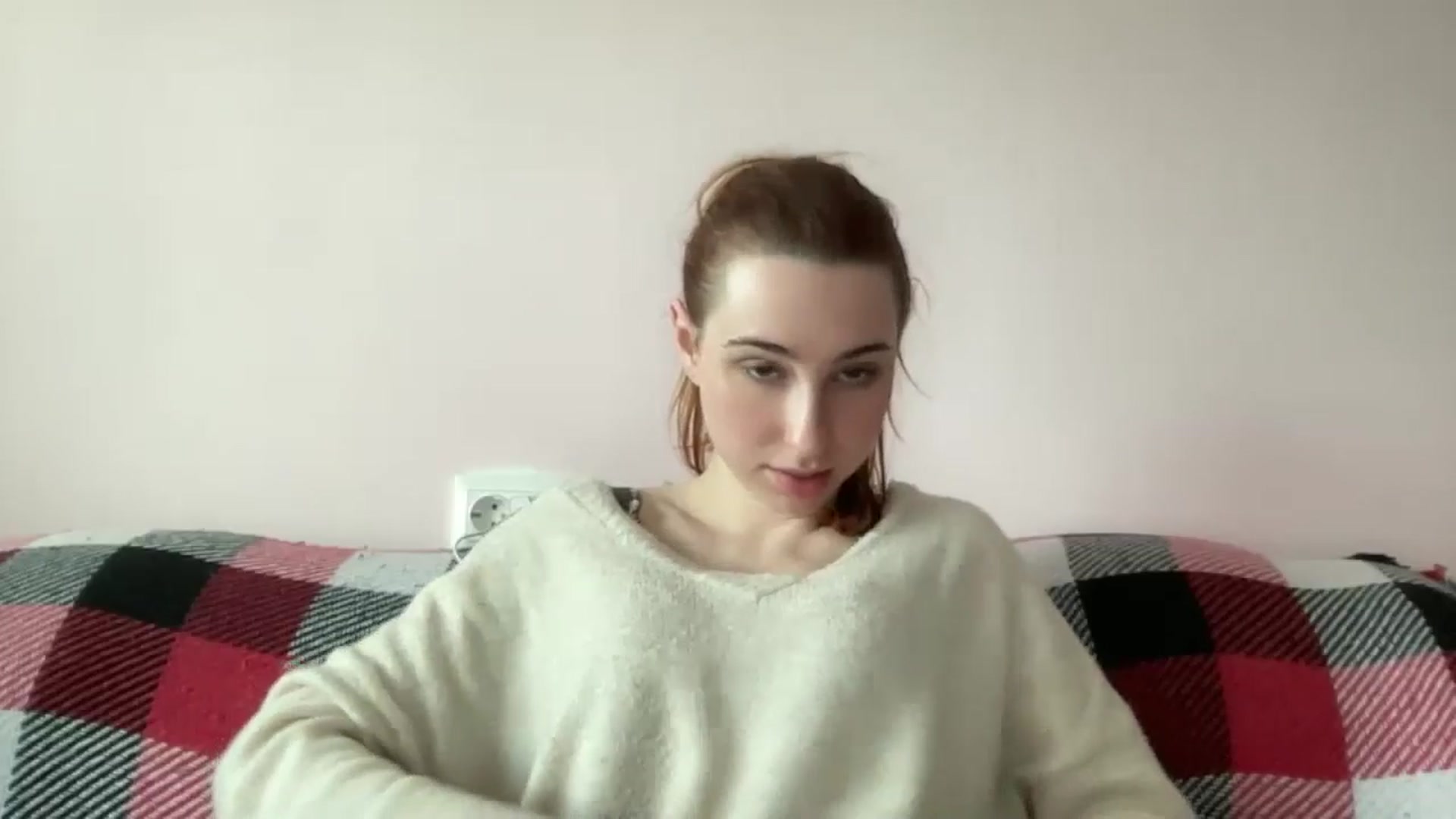 Gallery image thumbnail from Just_I's myfreecams stream on, 05/07/2024, 12:04 image 13 of 20