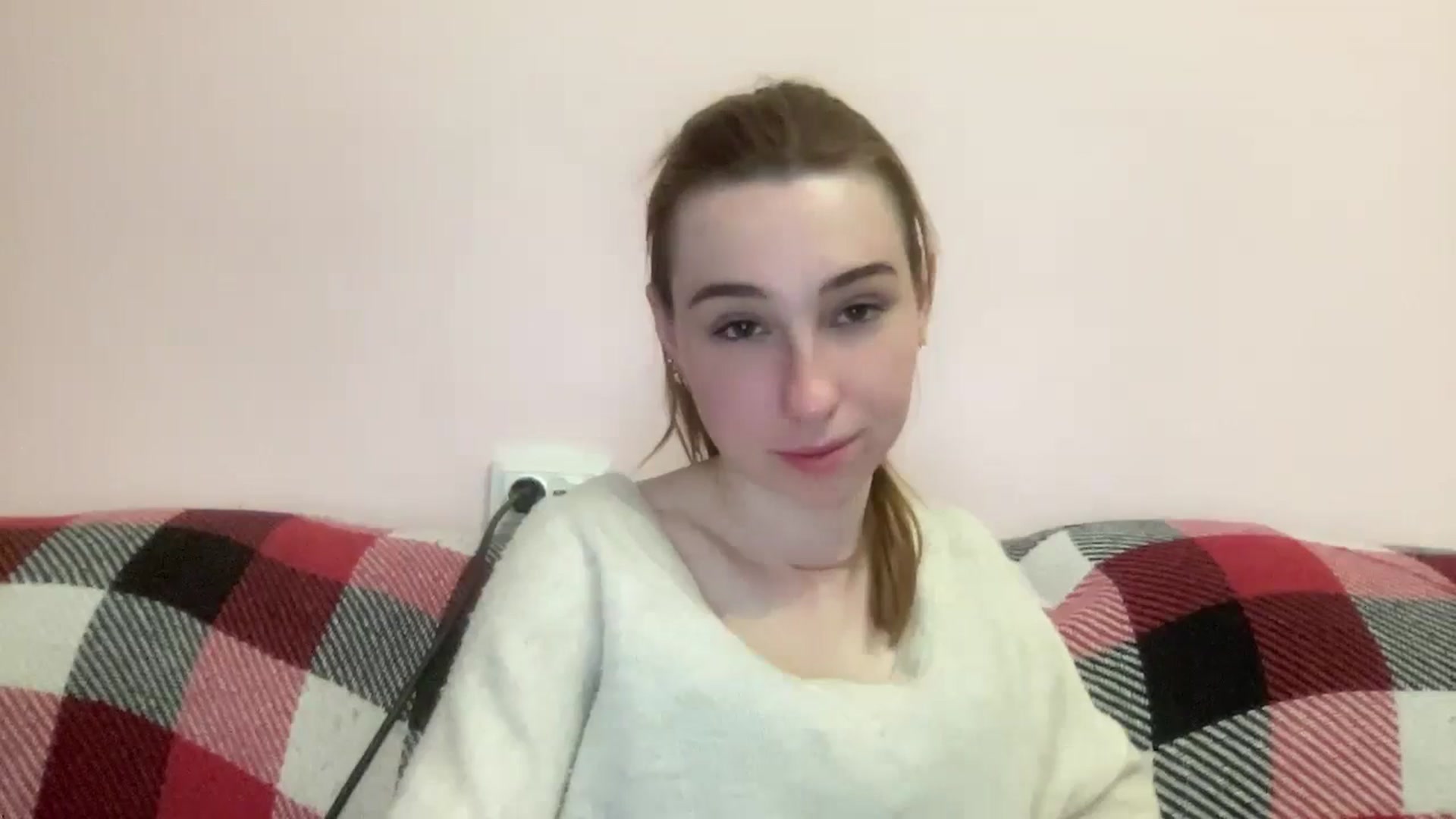 Gallery image thumbnail from Just_I's myfreecams stream on, 05/13/2024, 02:24 image 6 of 20