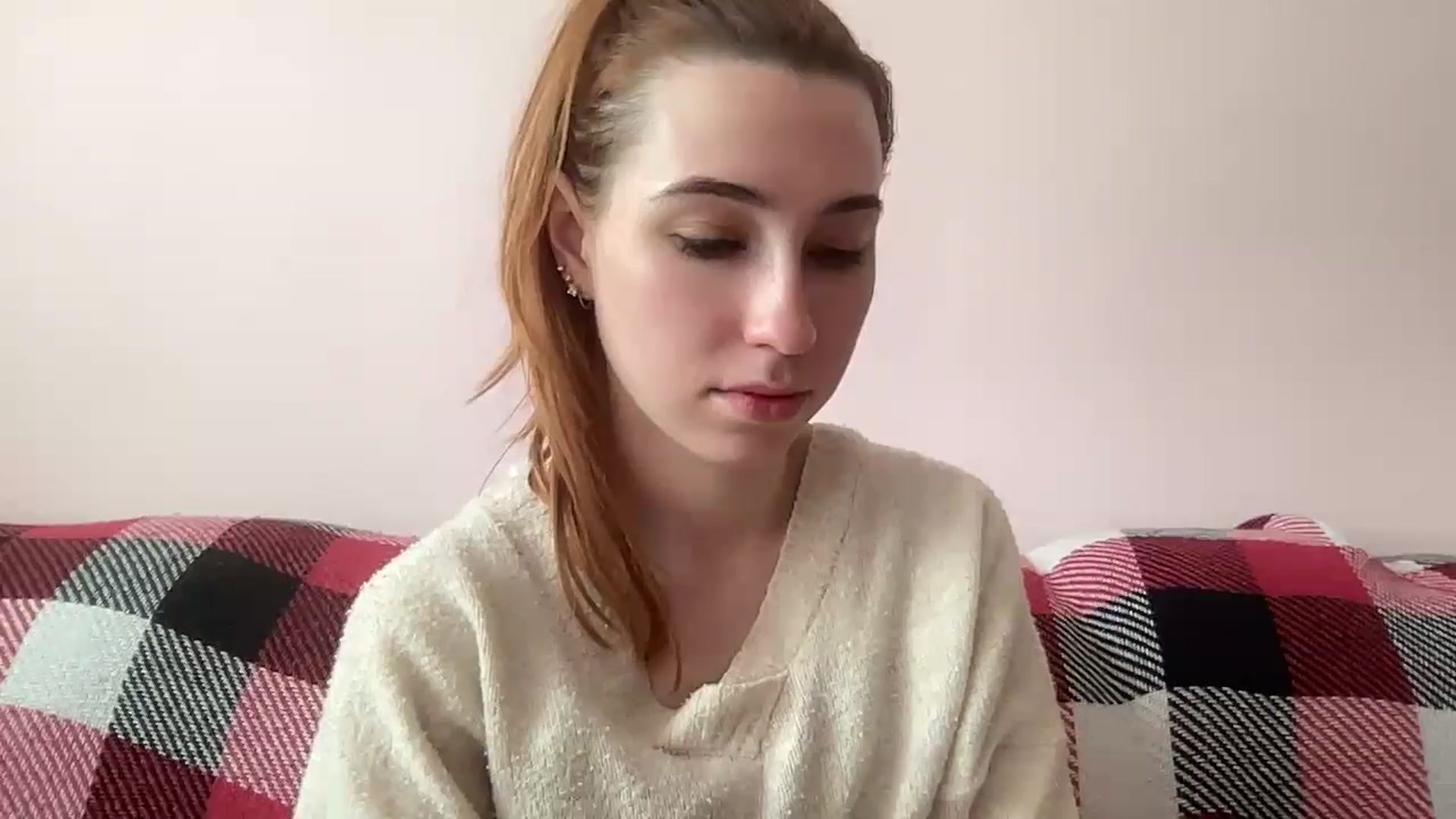 Gallery image thumbnail from Just_I's myfreecams stream on, 05/13/2024, 08:39 image 4 of 20