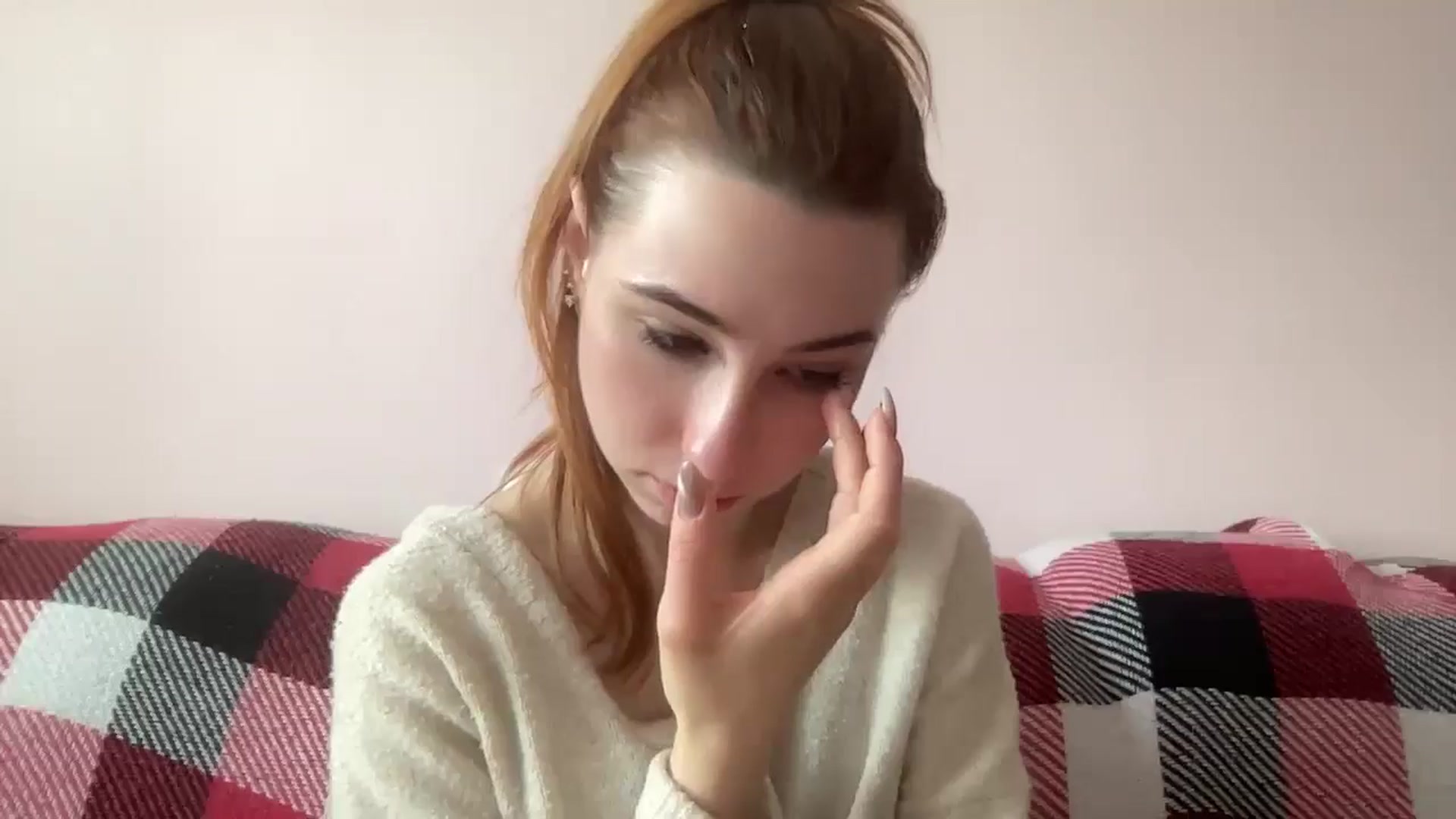 Gallery image thumbnail from Just_I's myfreecams stream on, 05/13/2024, 08:39 image 14 of 20