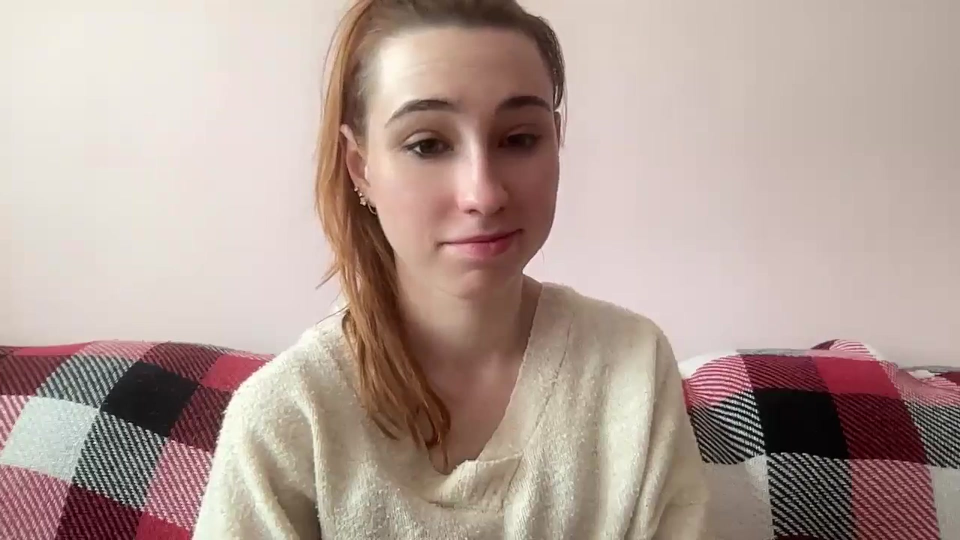 Gallery image thumbnail from Just_I's myfreecams stream on, 05/13/2024, 08:39 image 6 of 20