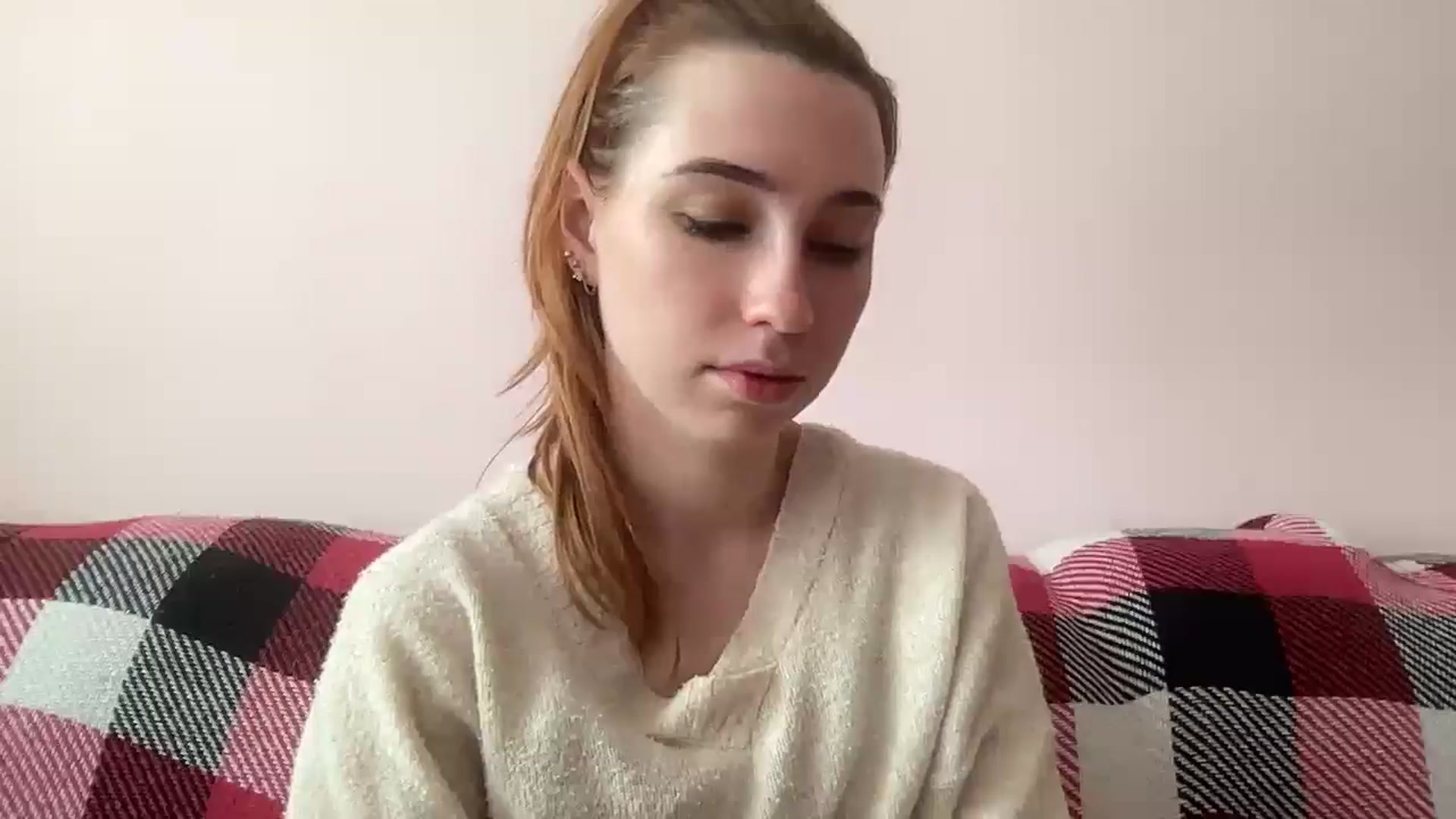 Gallery image thumbnail from Just_I's myfreecams stream on, 05/13/2024, 08:39 image 3 of 20