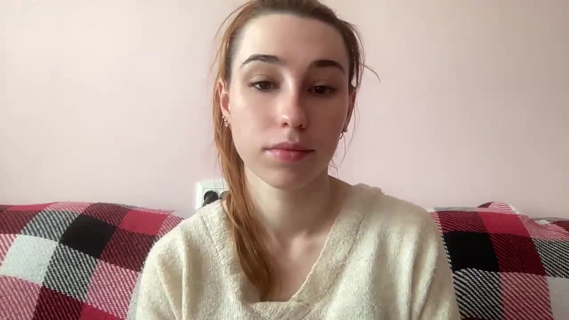 Gallery image thumbnail from Just_I's myfreecams stream on, 05/13/2024, 09:33 image 15 of 20