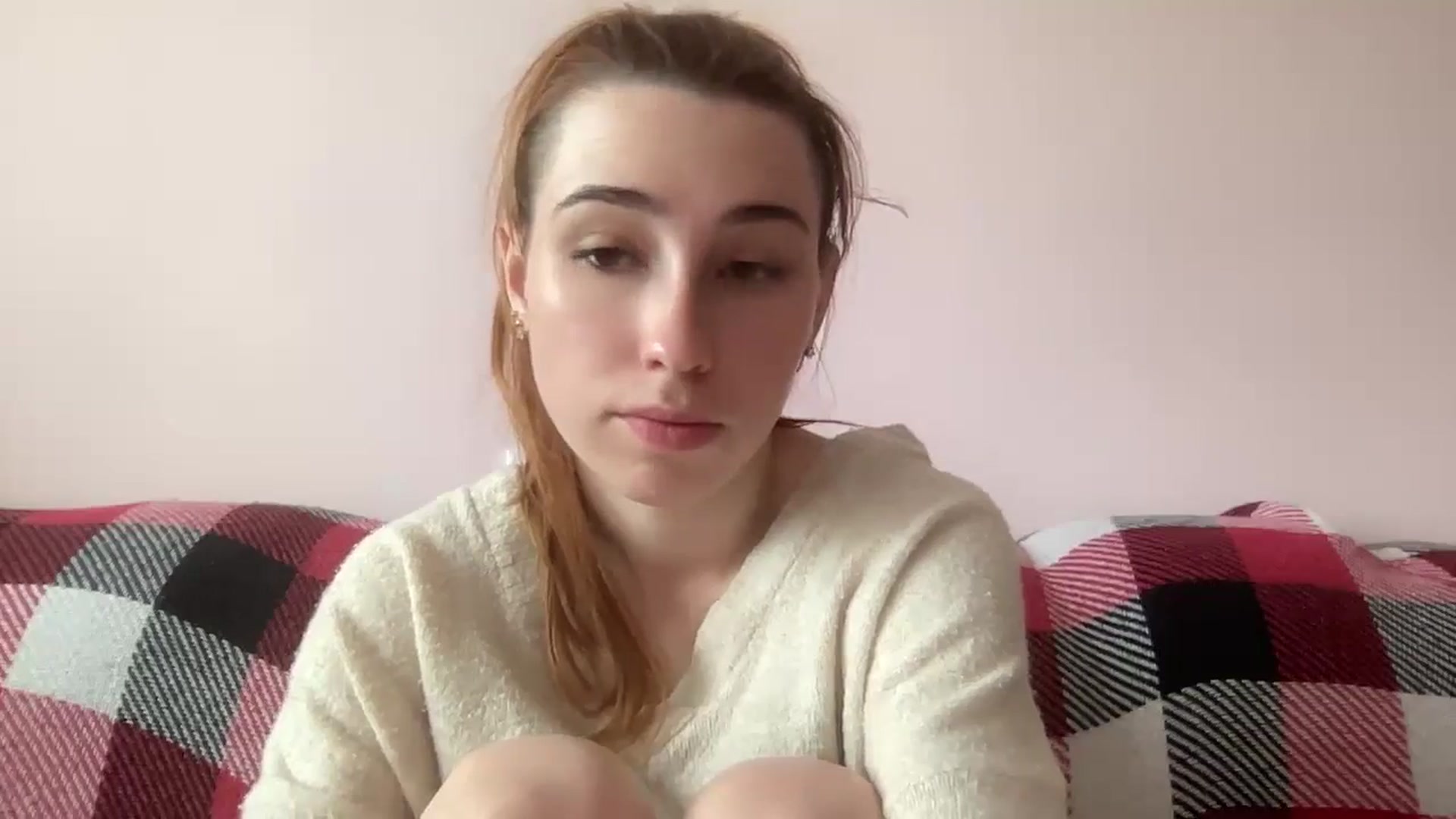 Gallery image thumbnail from Just_I's myfreecams stream on, 05/13/2024, 09:33 image 20 of 20