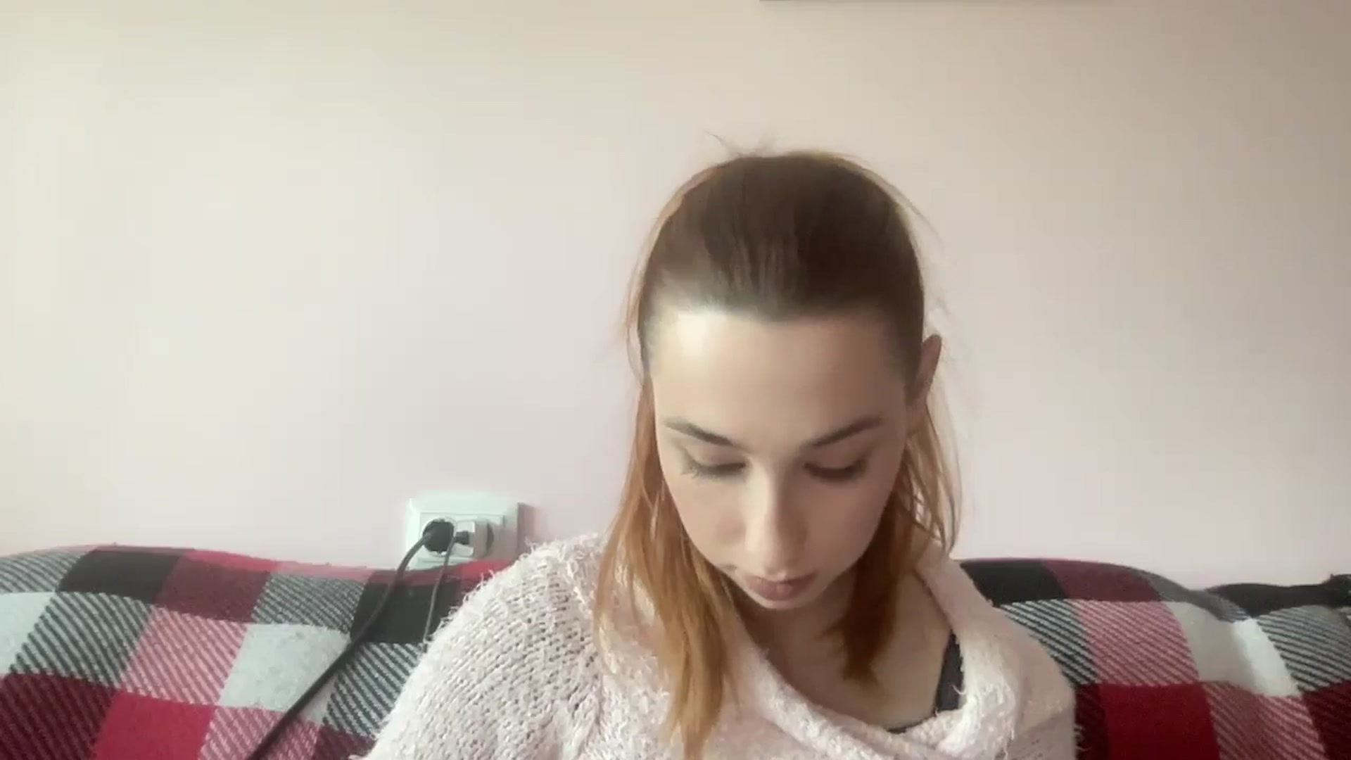 Gallery image thumbnail from Just_I's myfreecams stream on, 05/16/2024, 15:10 image 2 of 20