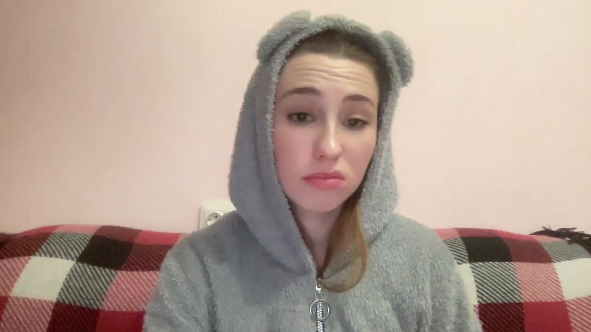Gallery image thumbnail from Just_I's myfreecams stream on, 05/18/2024, 20:04 image 18 of 20