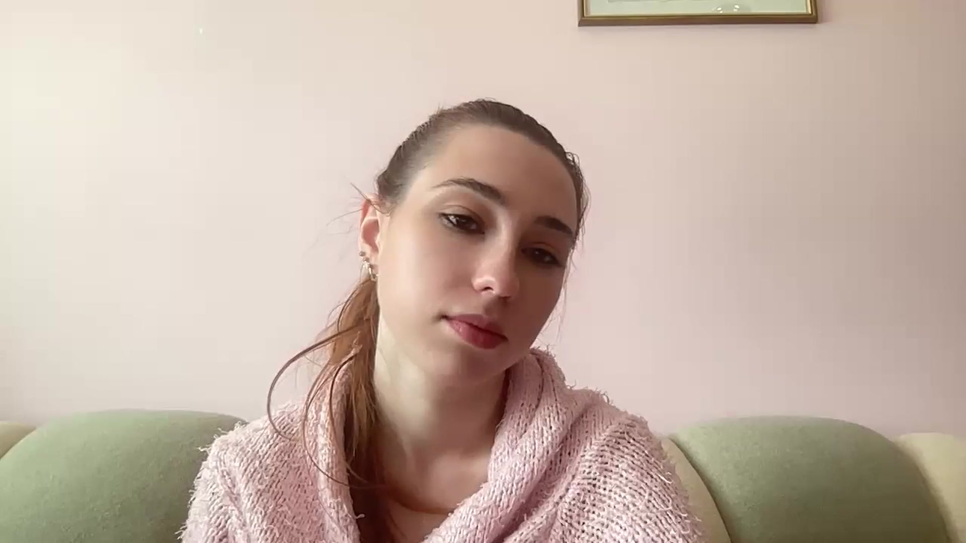 Gallery image thumbnail from Just_I's myfreecams stream on, 05/20/2024, 06:33 image 9 of 20