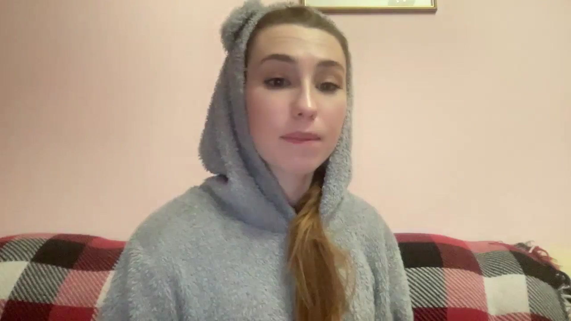Gallery image thumbnail from Just_I's myfreecams stream on, 05/21/2024, 20:14 image 4 of 20