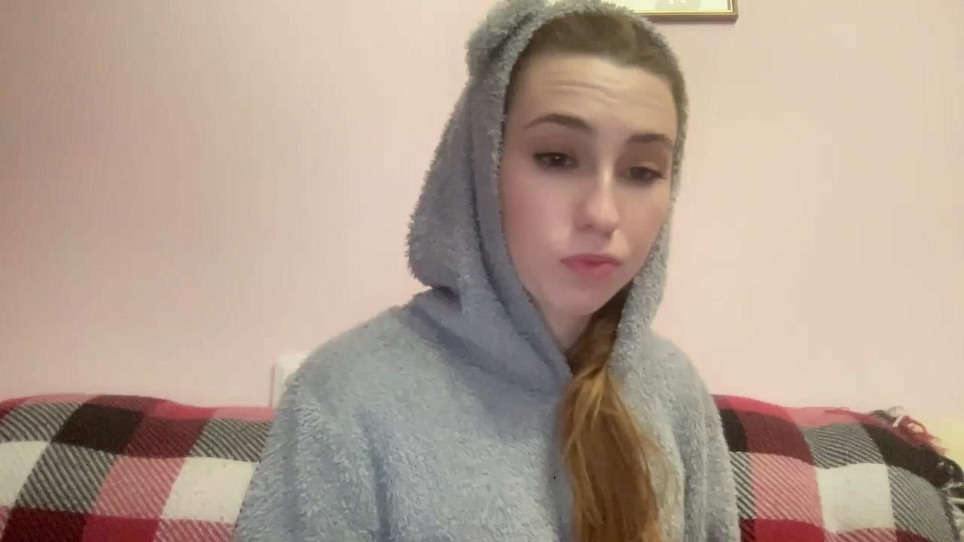 Gallery image thumbnail from Just_I's myfreecams stream on, 05/21/2024, 20:14 image 10 of 20