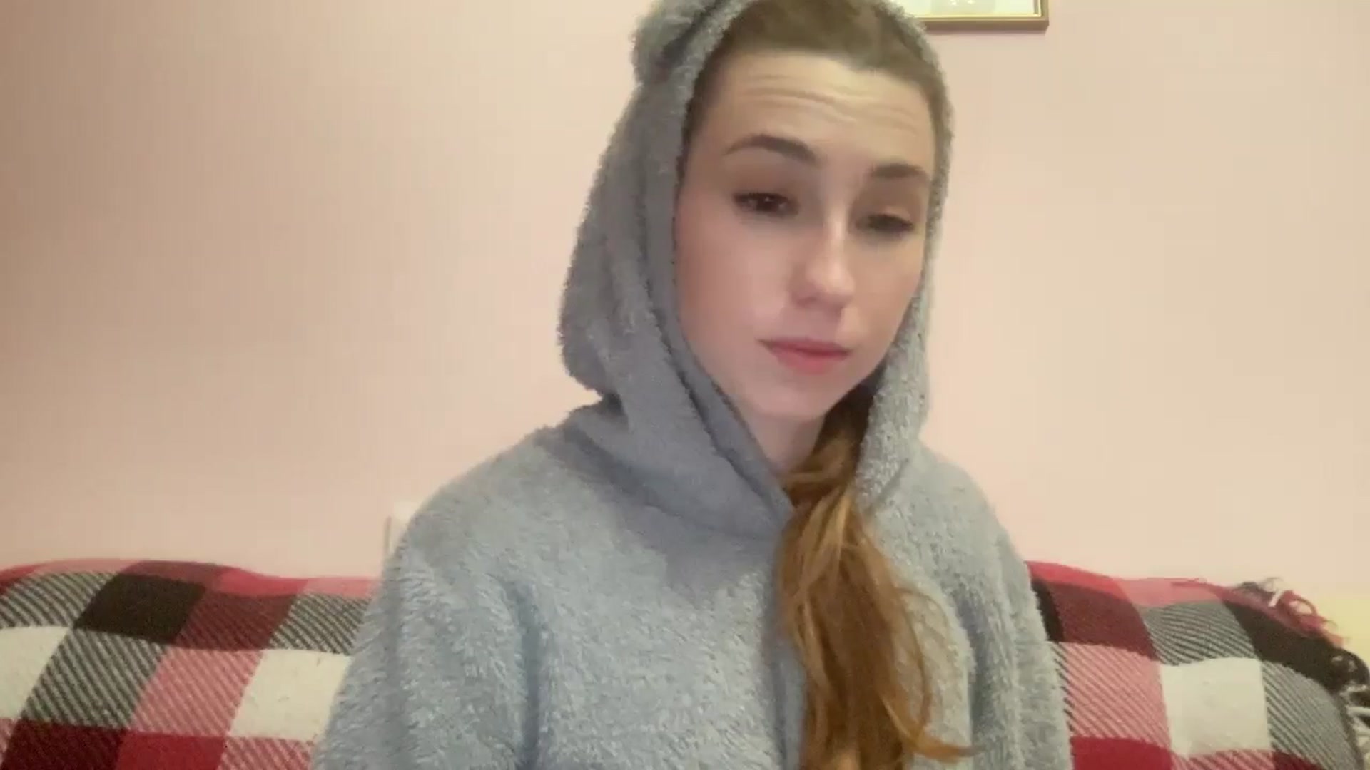 Gallery image thumbnail from Just_I's myfreecams stream on, 05/21/2024, 20:14 image 12 of 20