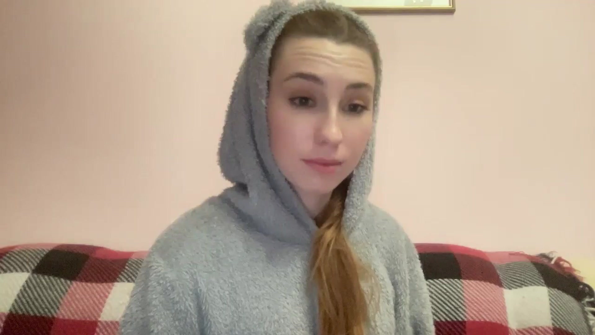 Gallery image thumbnail from Just_I's myfreecams stream on, 05/21/2024, 20:14 image 5 of 20