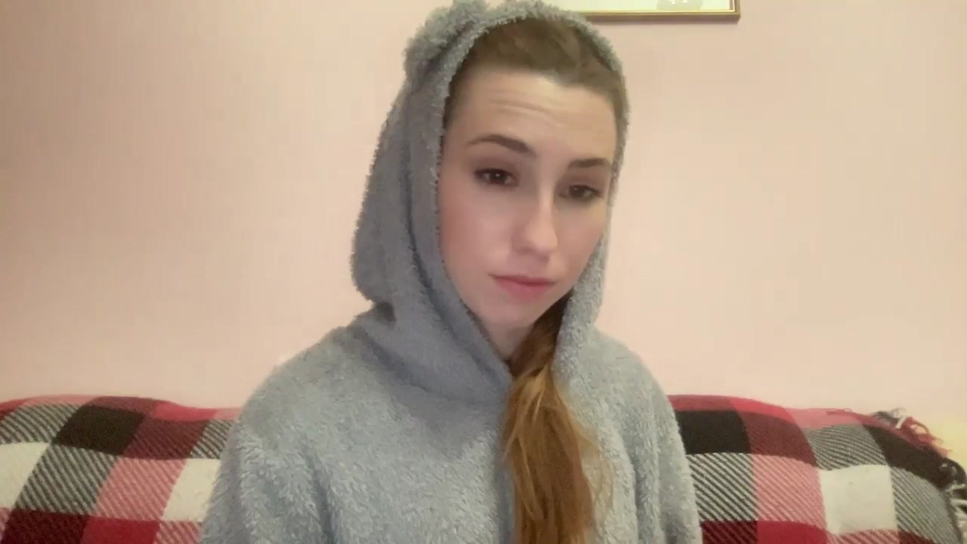 Gallery image thumbnail from Just_I's myfreecams stream on, 05/21/2024, 20:14 image 9 of 20