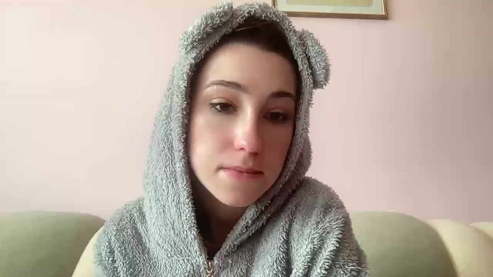 Gallery image thumbnail from Just_I's myfreecams stream on, 05/22/2024, 08:15 image 15 of 20