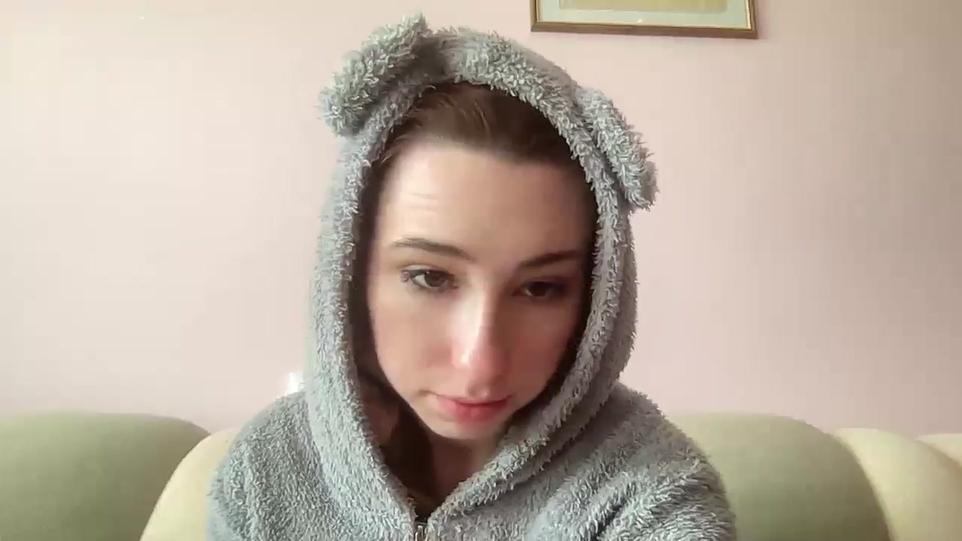 Gallery image thumbnail from Just_I's myfreecams stream on, 05/22/2024, 08:15 image 19 of 20