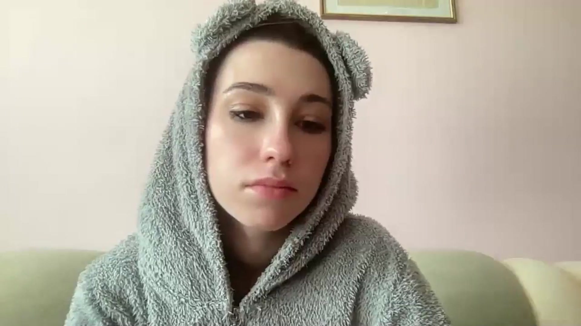 Gallery image thumbnail from Just_I's myfreecams stream on, 05/22/2024, 08:15 image 7 of 20
