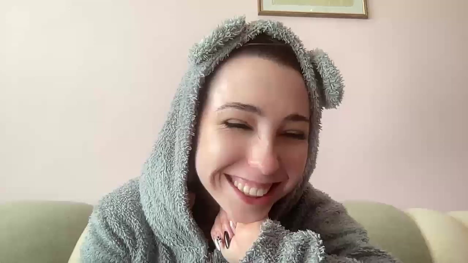 Gallery image thumbnail from Just_I's myfreecams stream on, 05/22/2024, 08:15 image 9 of 20