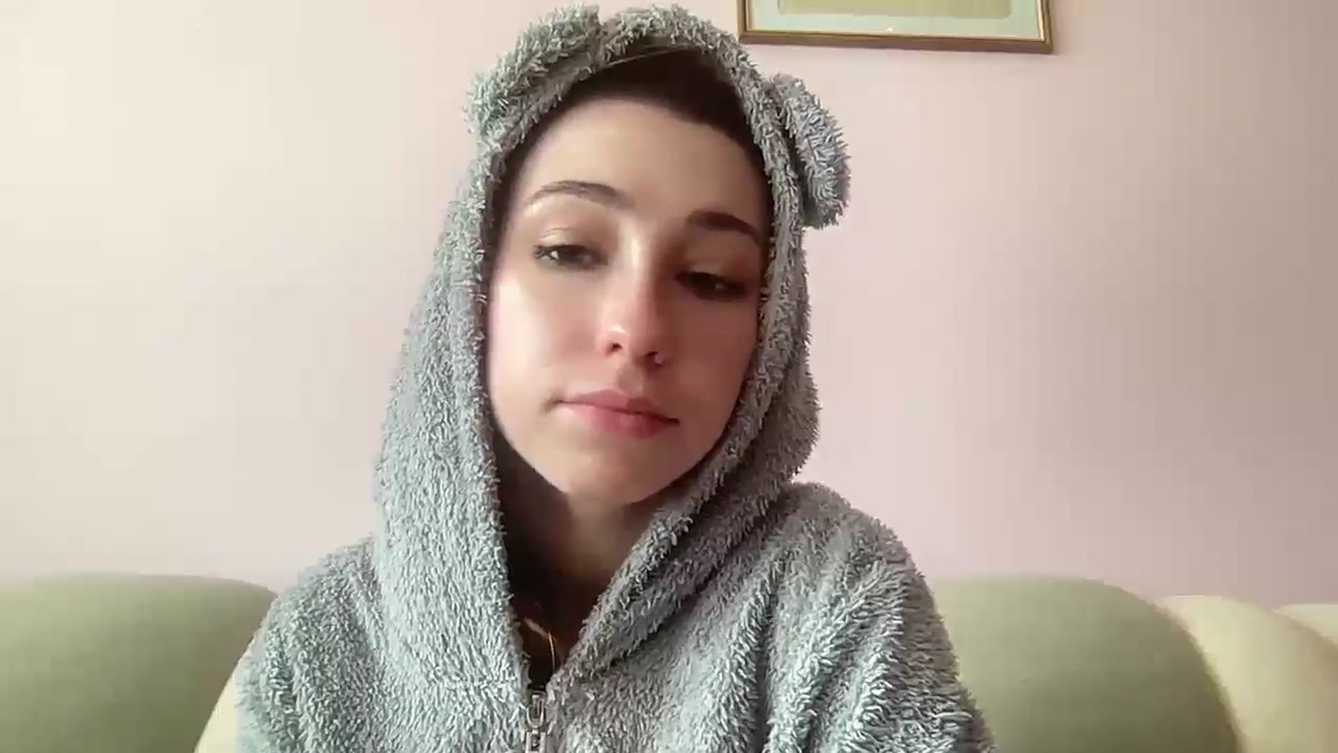 Gallery image thumbnail from Just_I's myfreecams stream on, 05/22/2024, 08:15 image 13 of 20