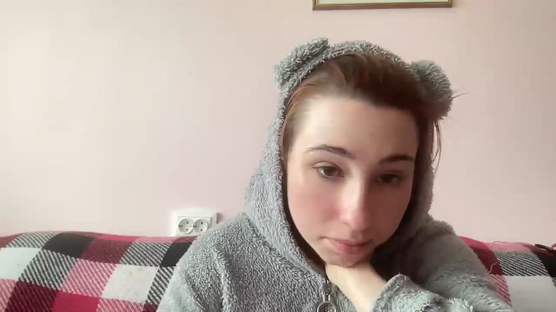 Gallery image thumbnail from Just_I's myfreecams stream on, 05/23/2024, 09:50 image 17 of 20