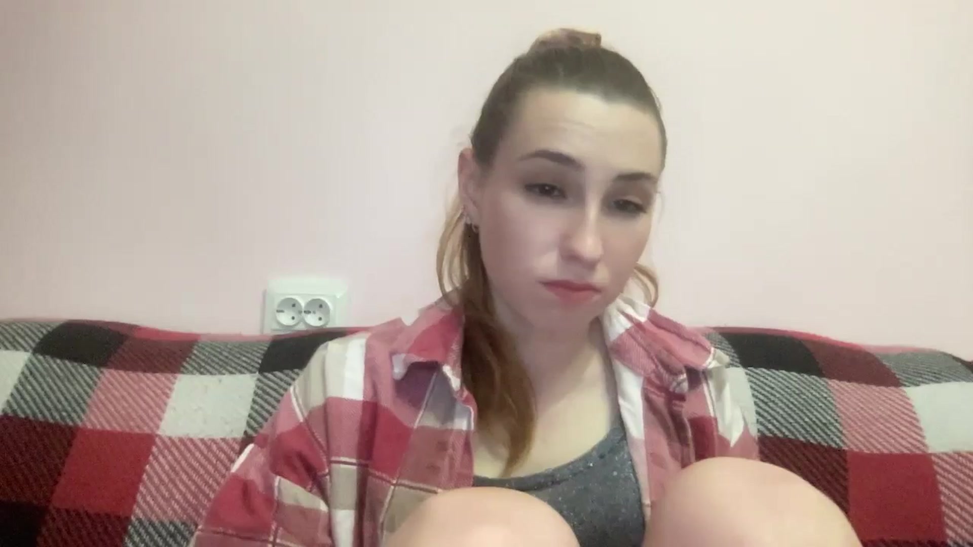 Gallery image thumbnail from Just_I's myfreecams stream on, 05/23/2024, 20:59 image 20 of 20