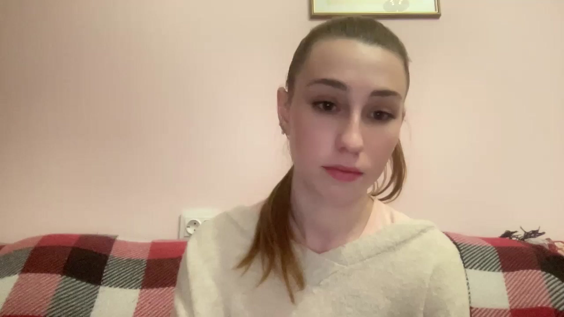 Gallery image thumbnail from Just_I's myfreecams stream on, 05/25/2024, 19:33 image 18 of 20