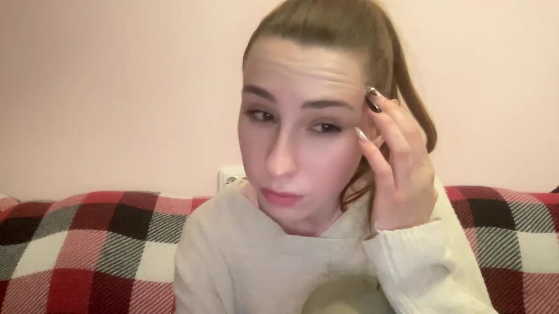 Gallery image thumbnail from Just_I's myfreecams stream on, 05/25/2024, 20:06 image 5 of 20