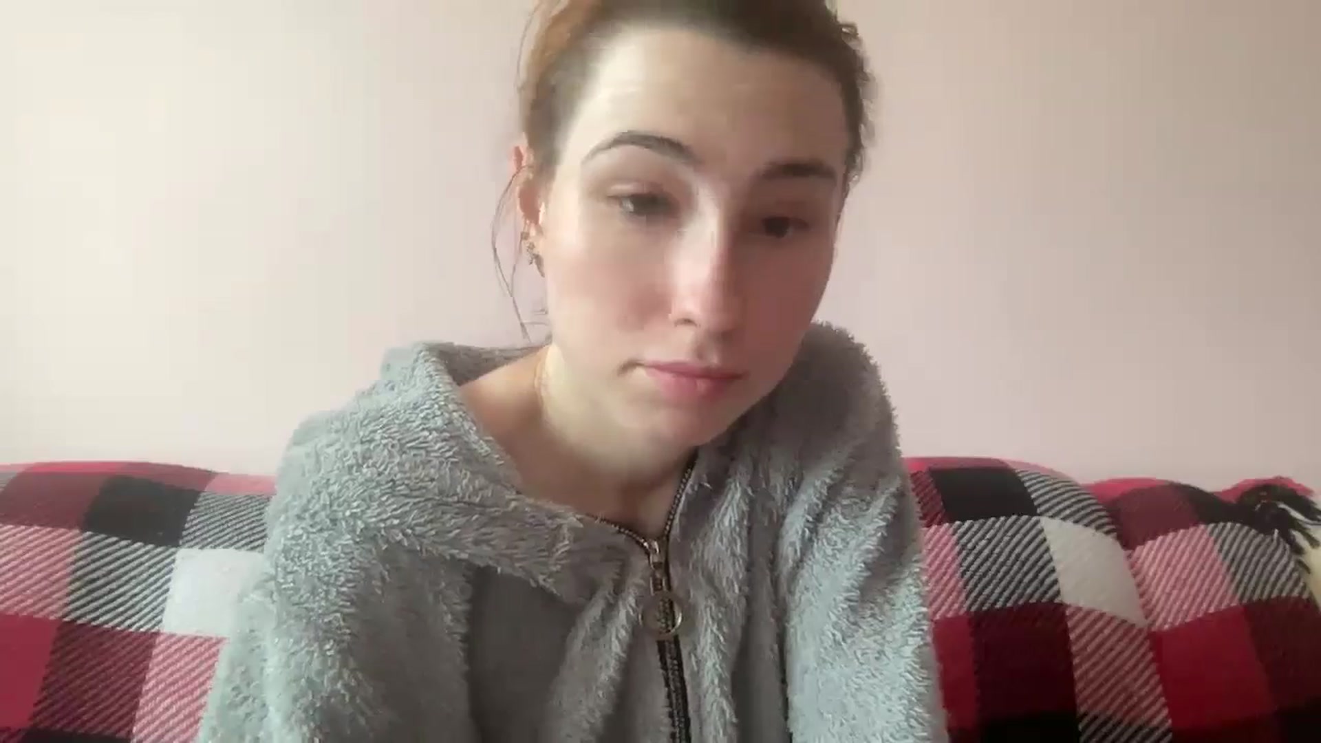 Gallery image thumbnail from Just_I's myfreecams stream on, 05/27/2024, 10:50 image 5 of 20