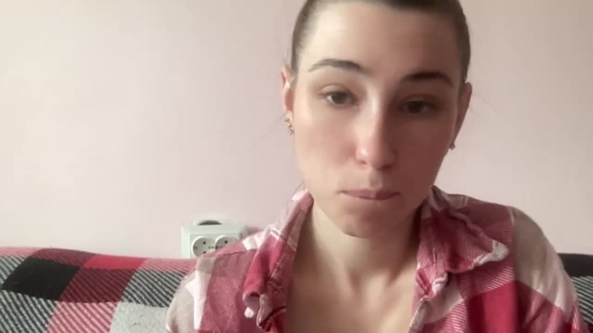 Gallery image thumbnail from Just_I's myfreecams stream on, 06/09/2024, 10:34 image 20 of 20