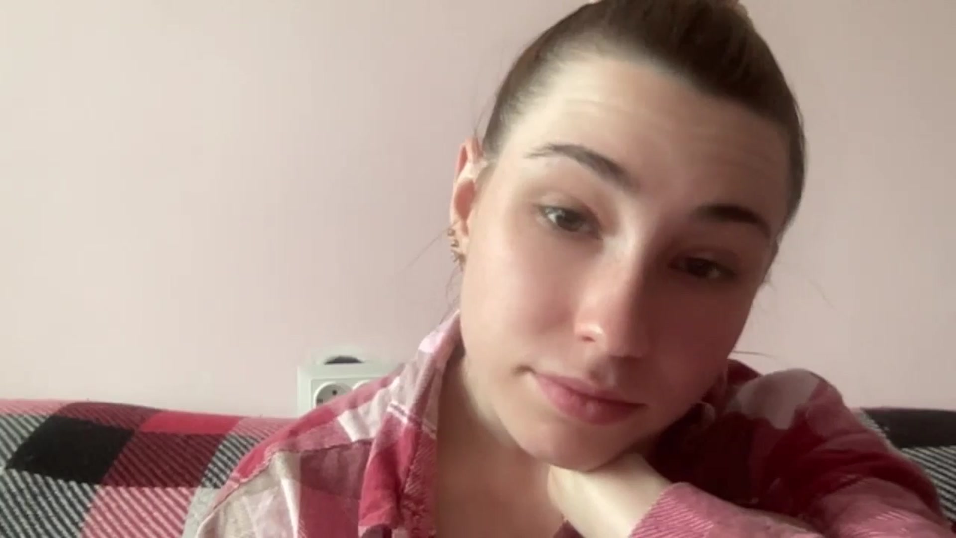 Gallery image thumbnail from Just_I's myfreecams stream on, 06/09/2024, 10:34 image 3 of 20