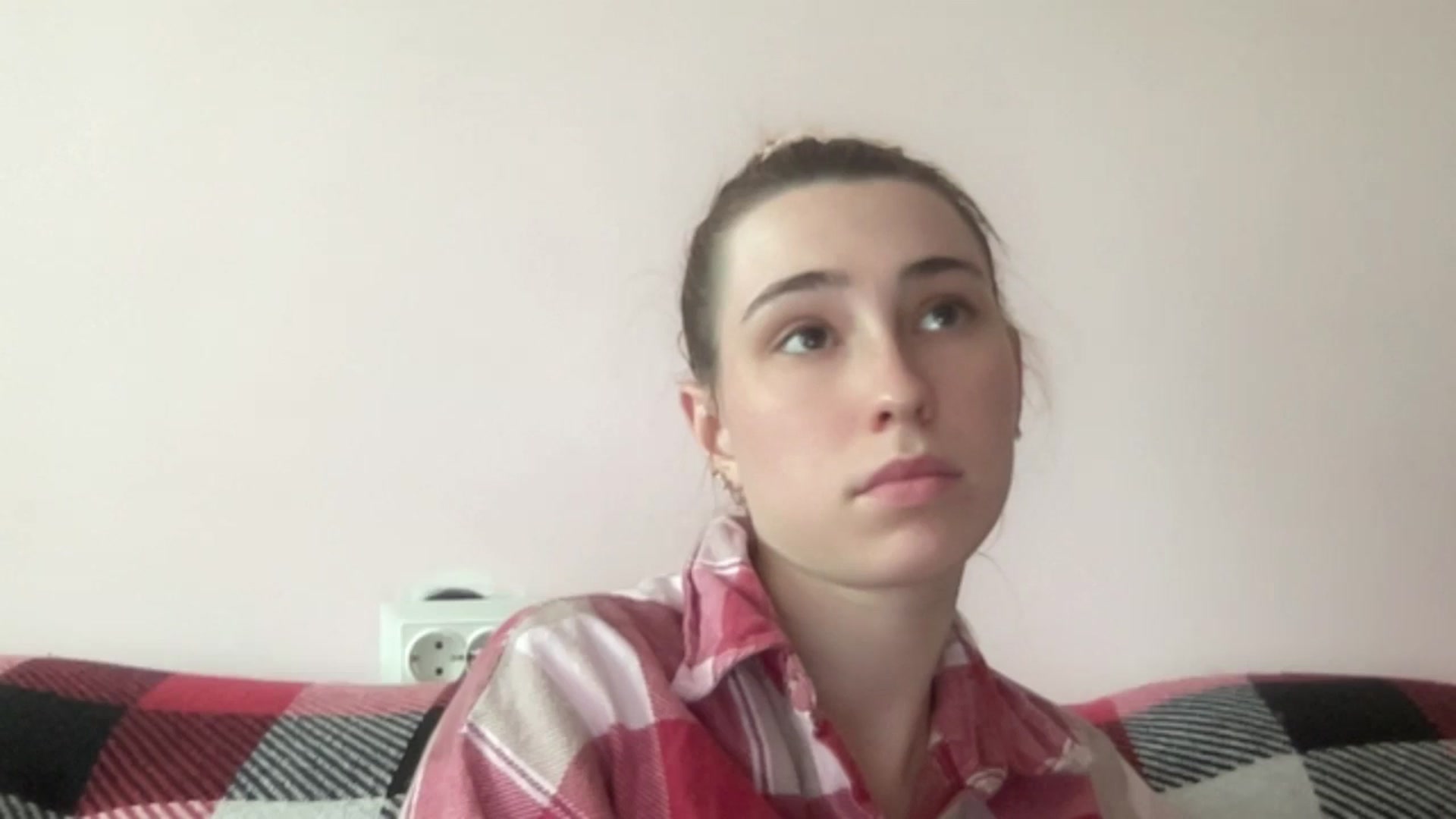 Gallery image thumbnail from Just_I's myfreecams stream on, 06/09/2024, 14:43 image 4 of 20