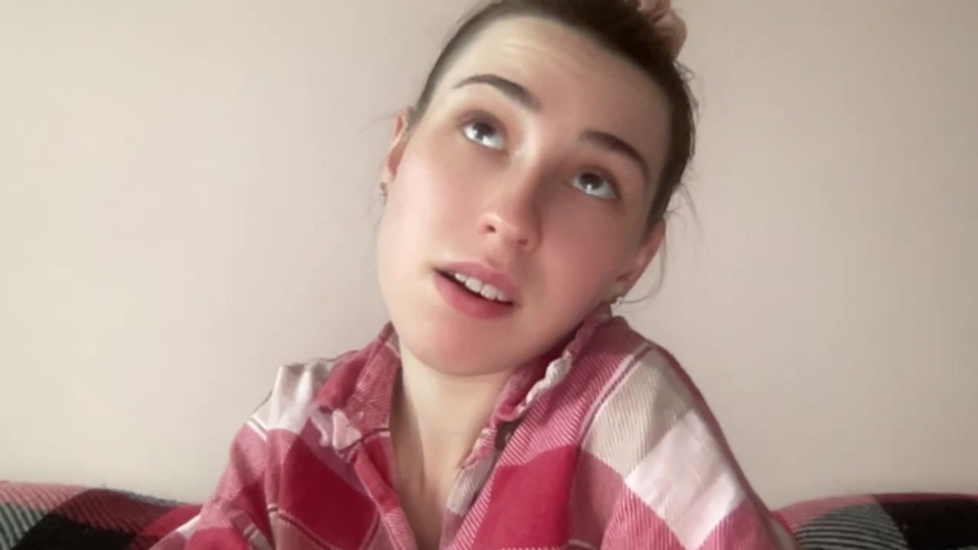 Gallery image thumbnail from Just_I's myfreecams stream on, 06/09/2024, 16:18 image 11 of 20
