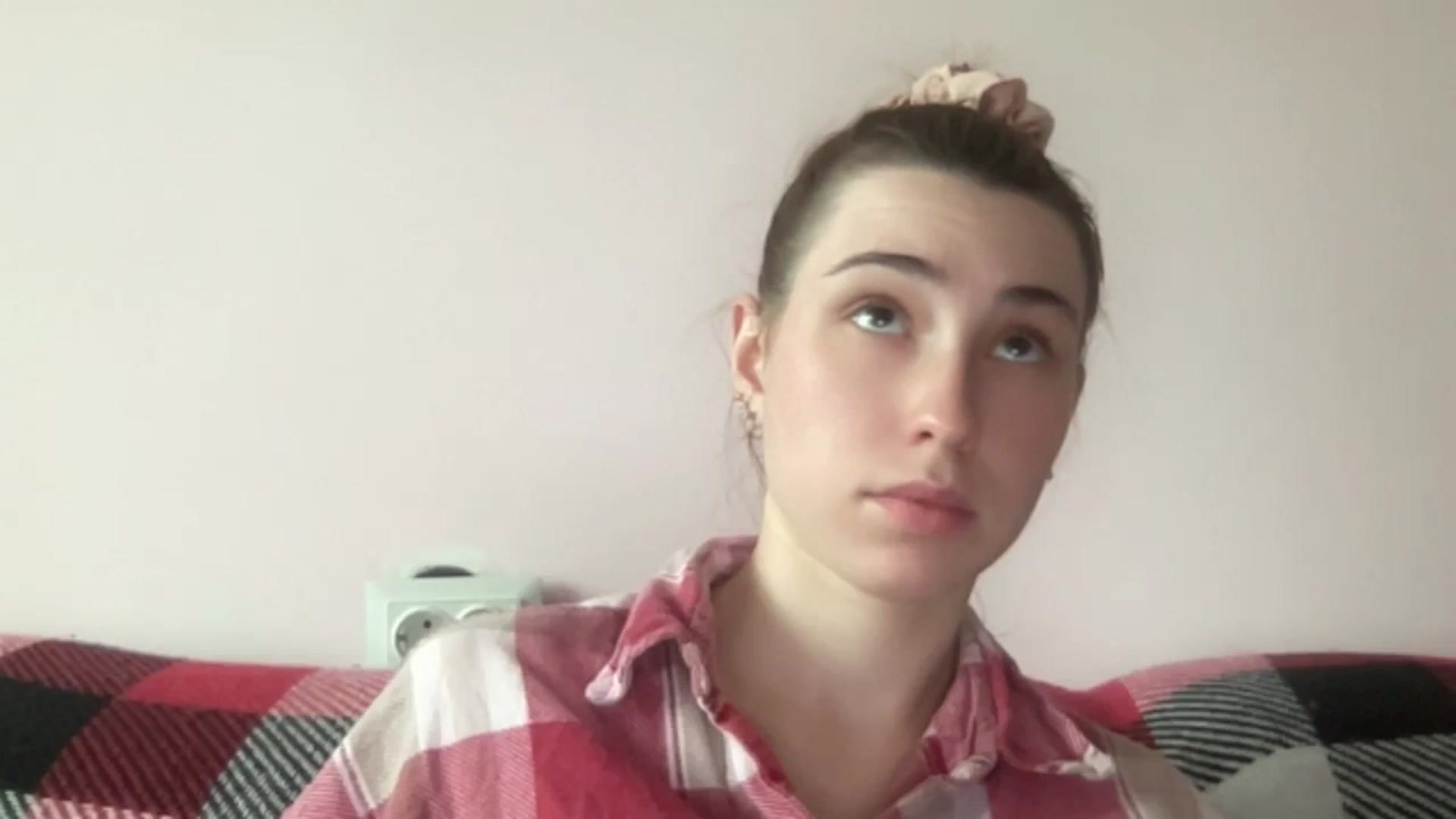 Gallery image thumbnail from Just_I's myfreecams stream on, 06/09/2024, 16:18 image 5 of 20
