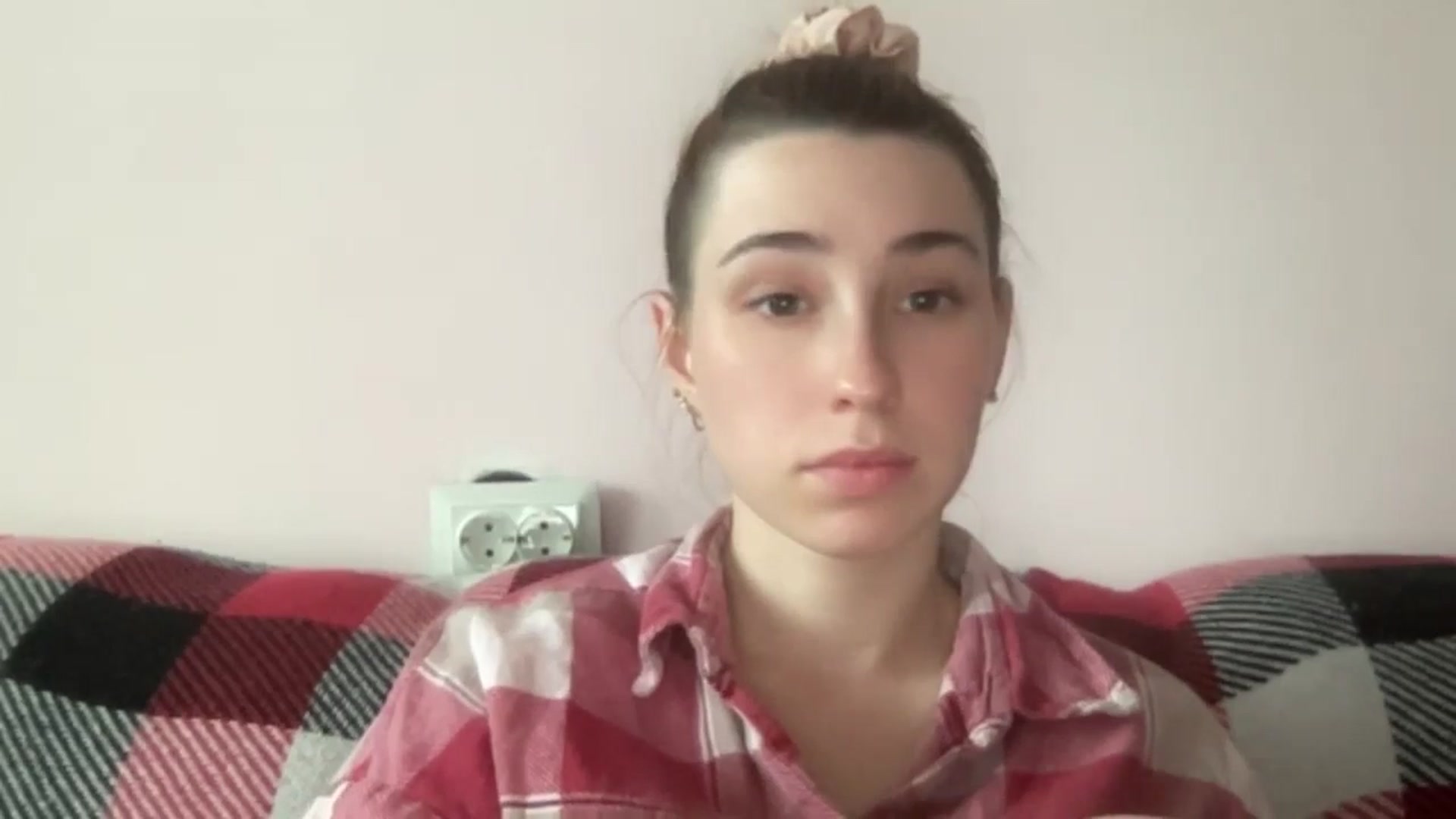 Gallery image thumbnail from Just_I's myfreecams stream on, 06/09/2024, 16:18 image 16 of 20