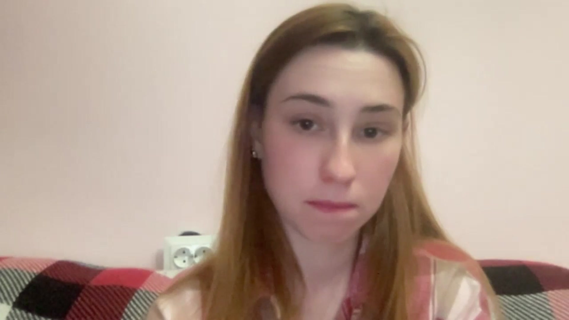 Gallery image thumbnail from Just_I's myfreecams stream on, 06/09/2024, 19:19 image 12 of 20