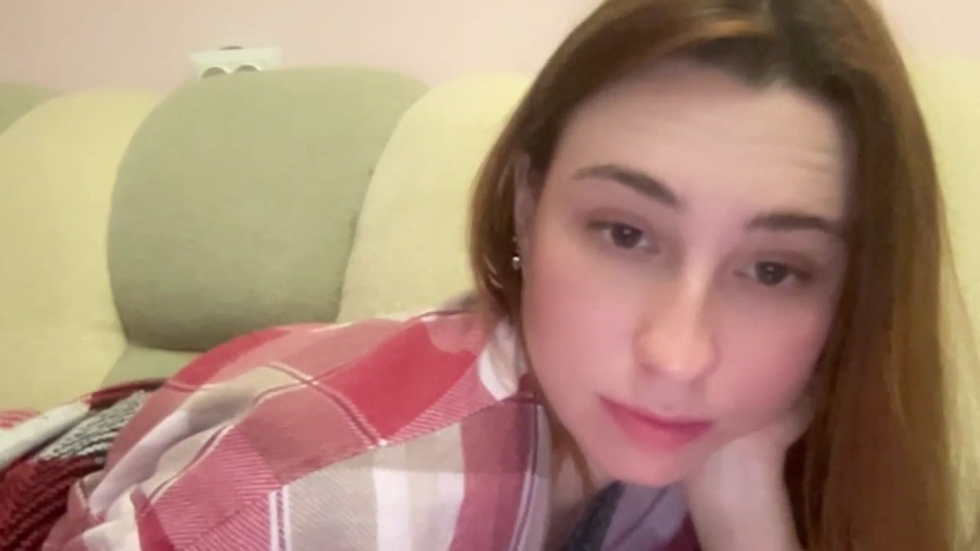 Gallery image thumbnail from Just_I's myfreecams stream on, 06/09/2024, 23:01 image 9 of 20
