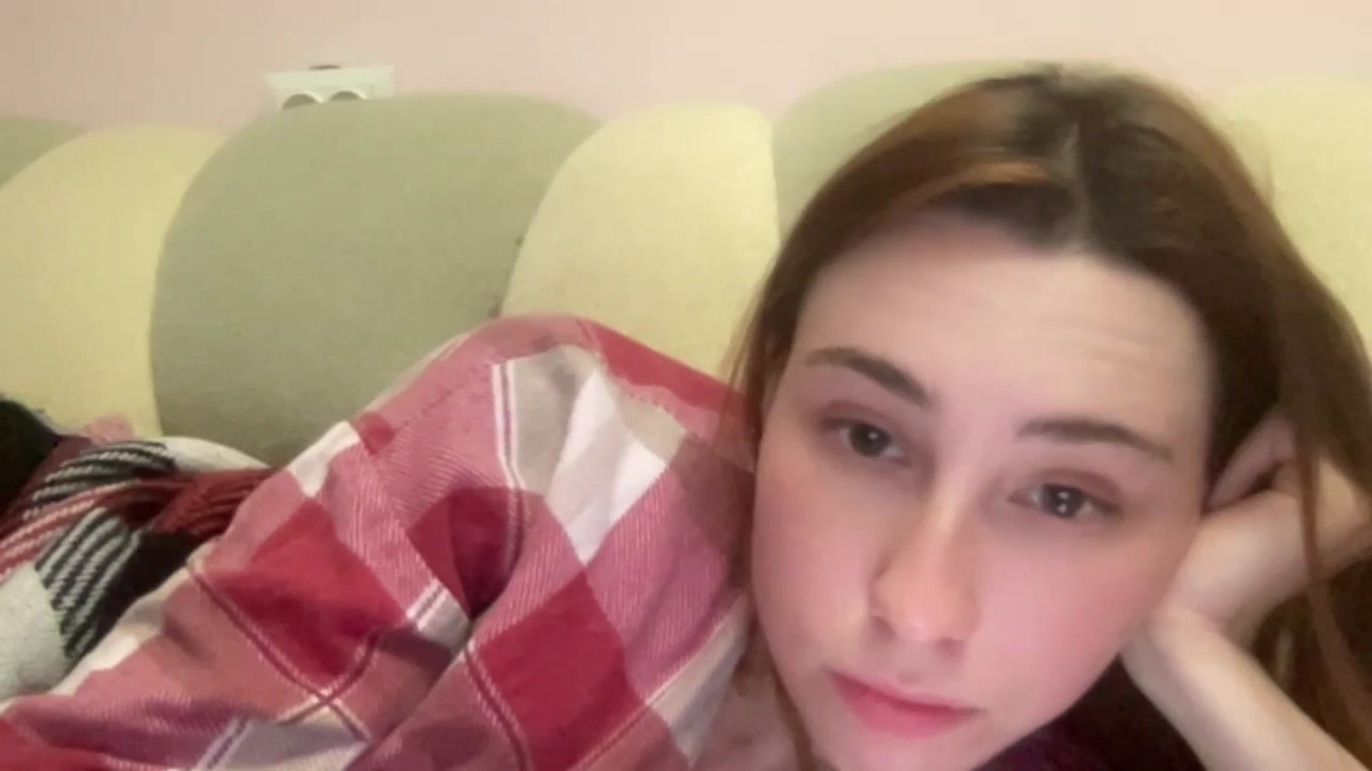 Gallery image thumbnail from Just_I's myfreecams stream on, 06/09/2024, 23:01 image 17 of 20