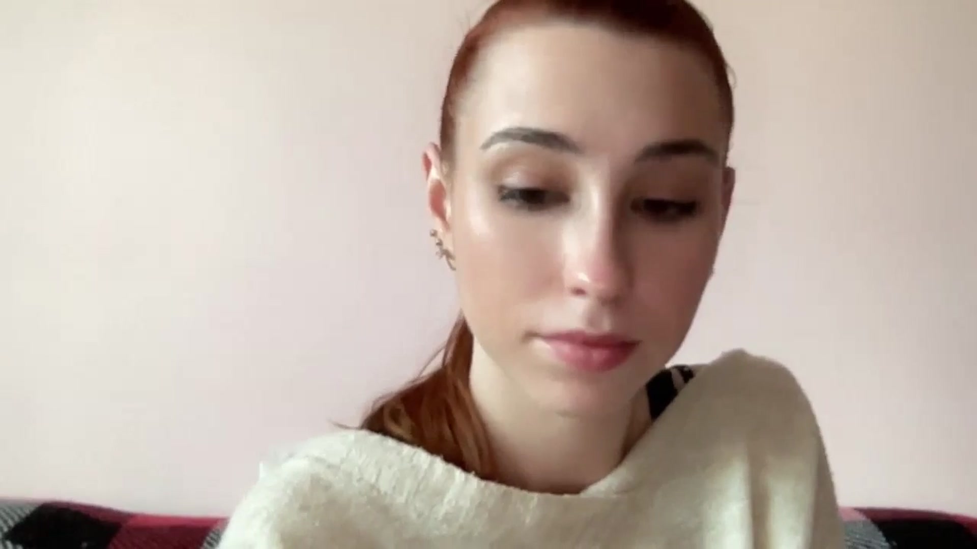 Gallery image thumbnail from Just_I's myfreecams stream on, 06/15/2024, 14:01 image 11 of 20
